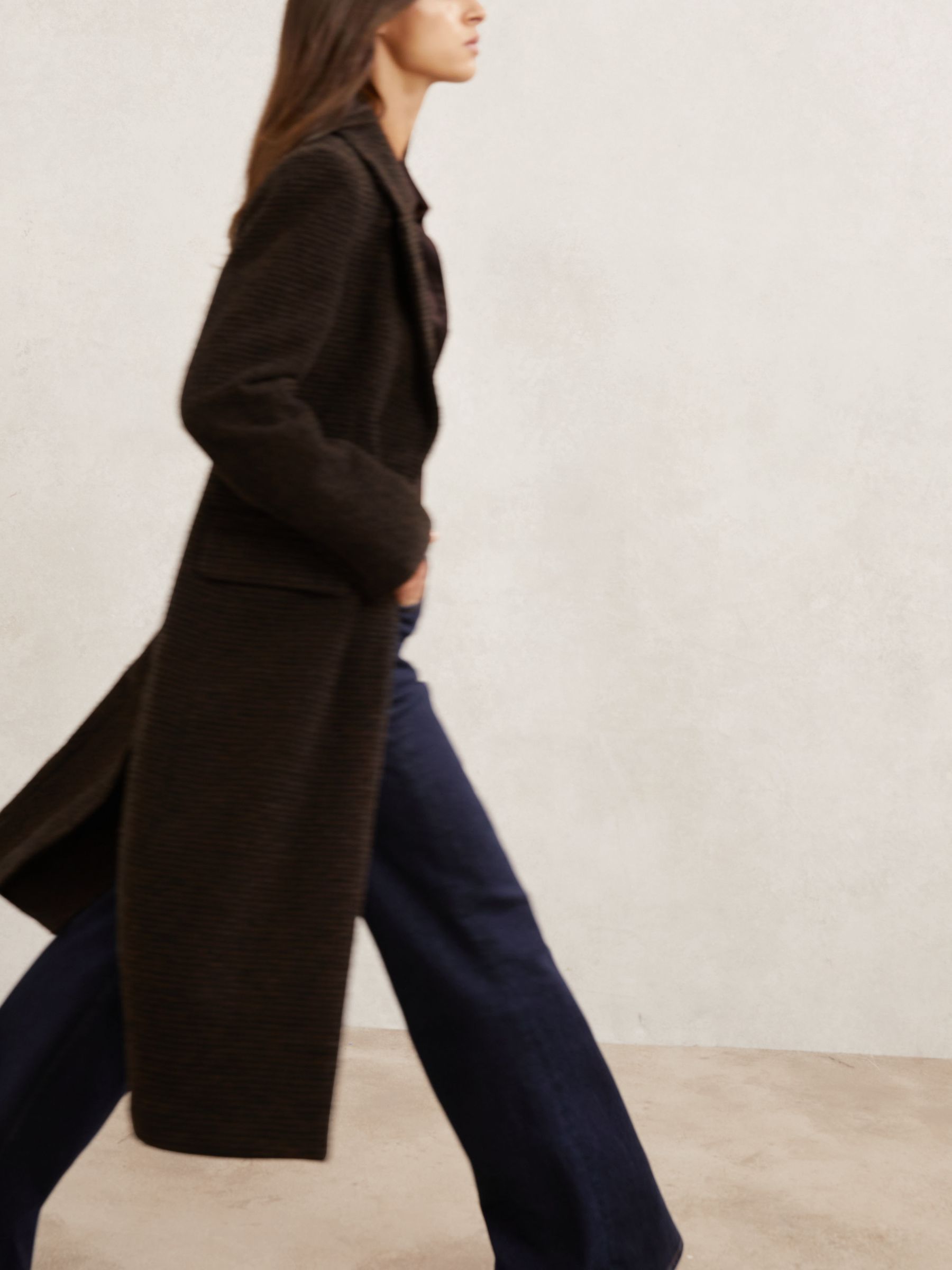 Wool-Blend Houndstooth Check Coat in Chocolate Brown Check