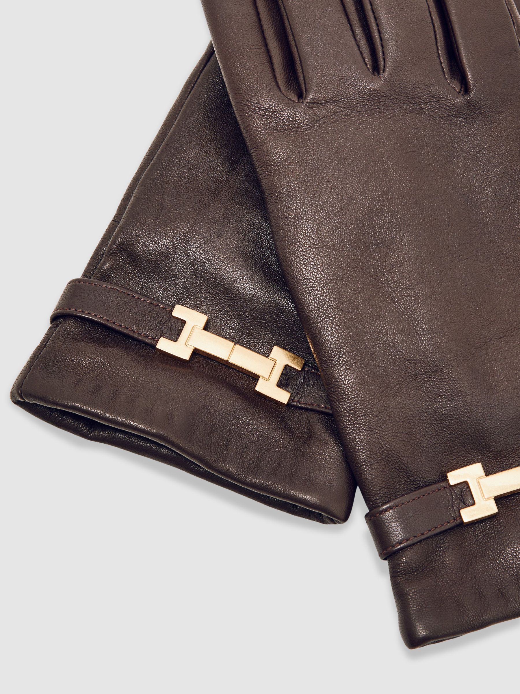 Leather Hardware-Embellished Gloves in Burgundy