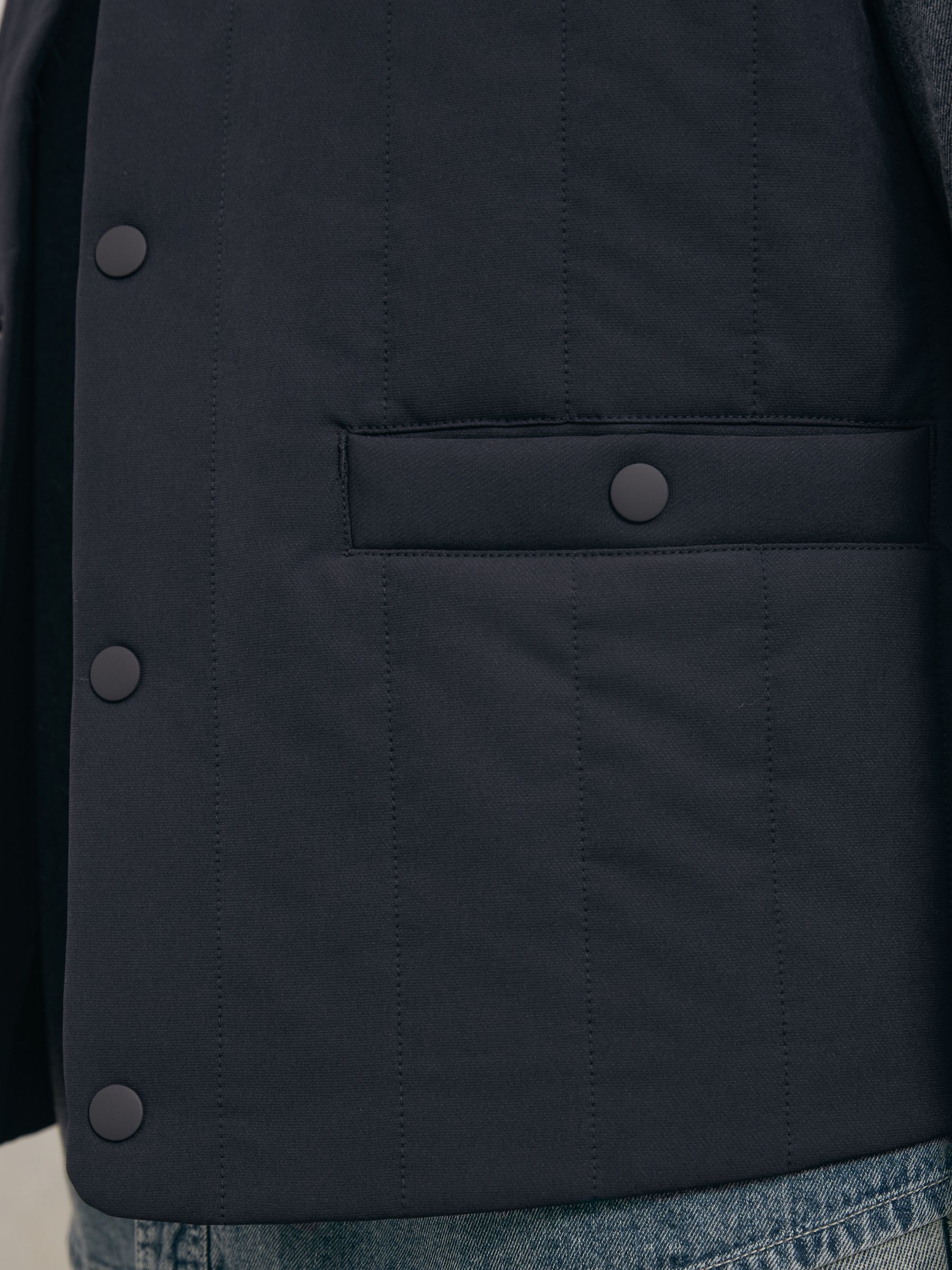 T-Shirt in Dark Navy