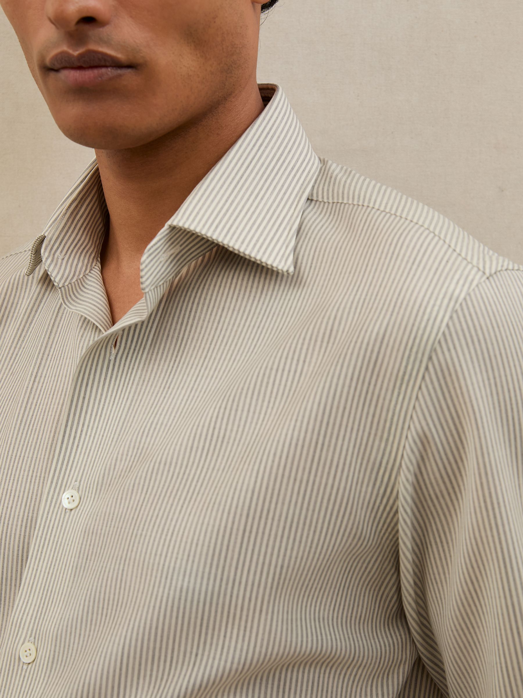 Atelier Wool Pinstripe Shirt Regular-Fit in White/Navy