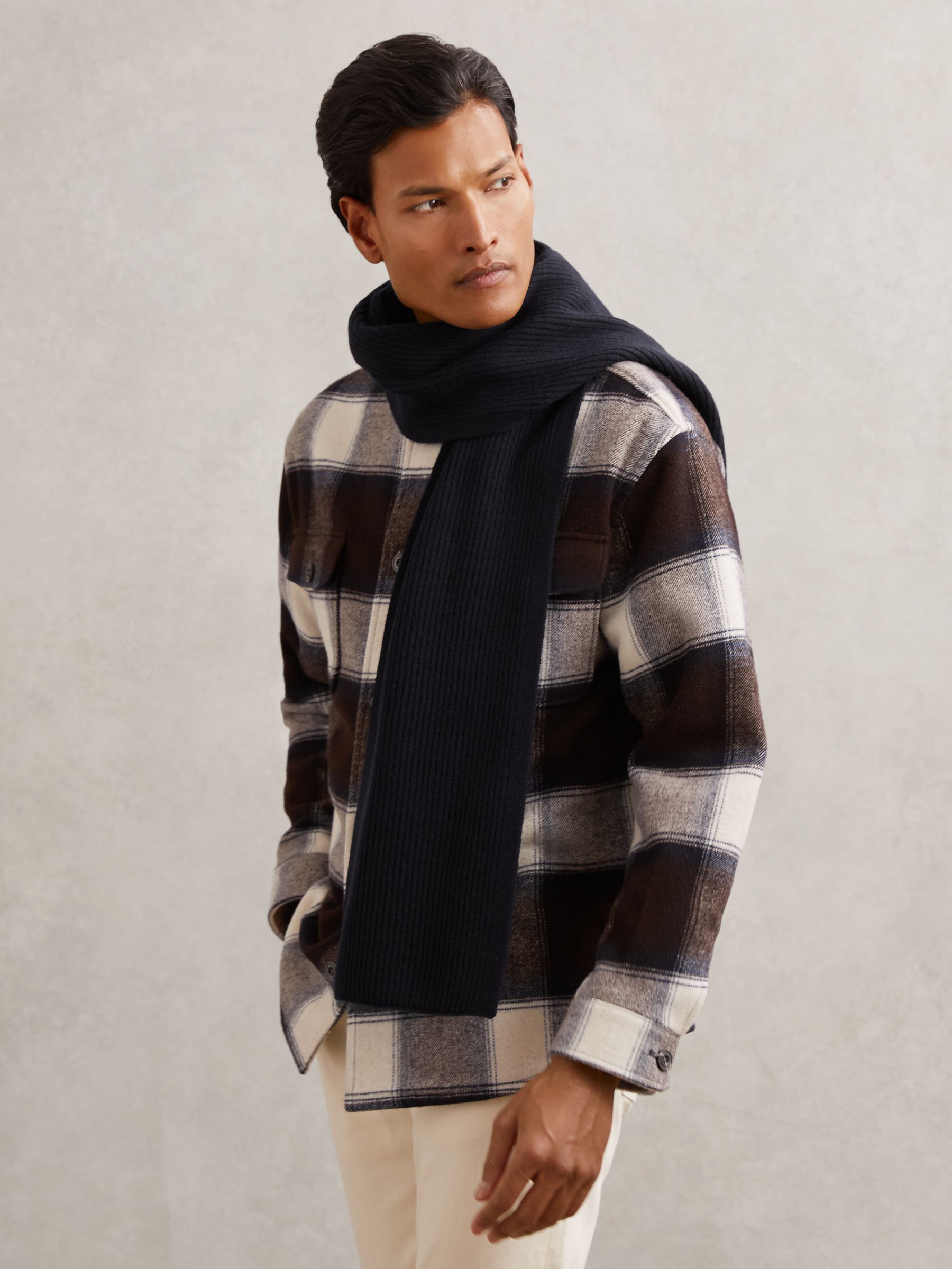 Merino Wool Scarf and Beanie Gift Set in Navy