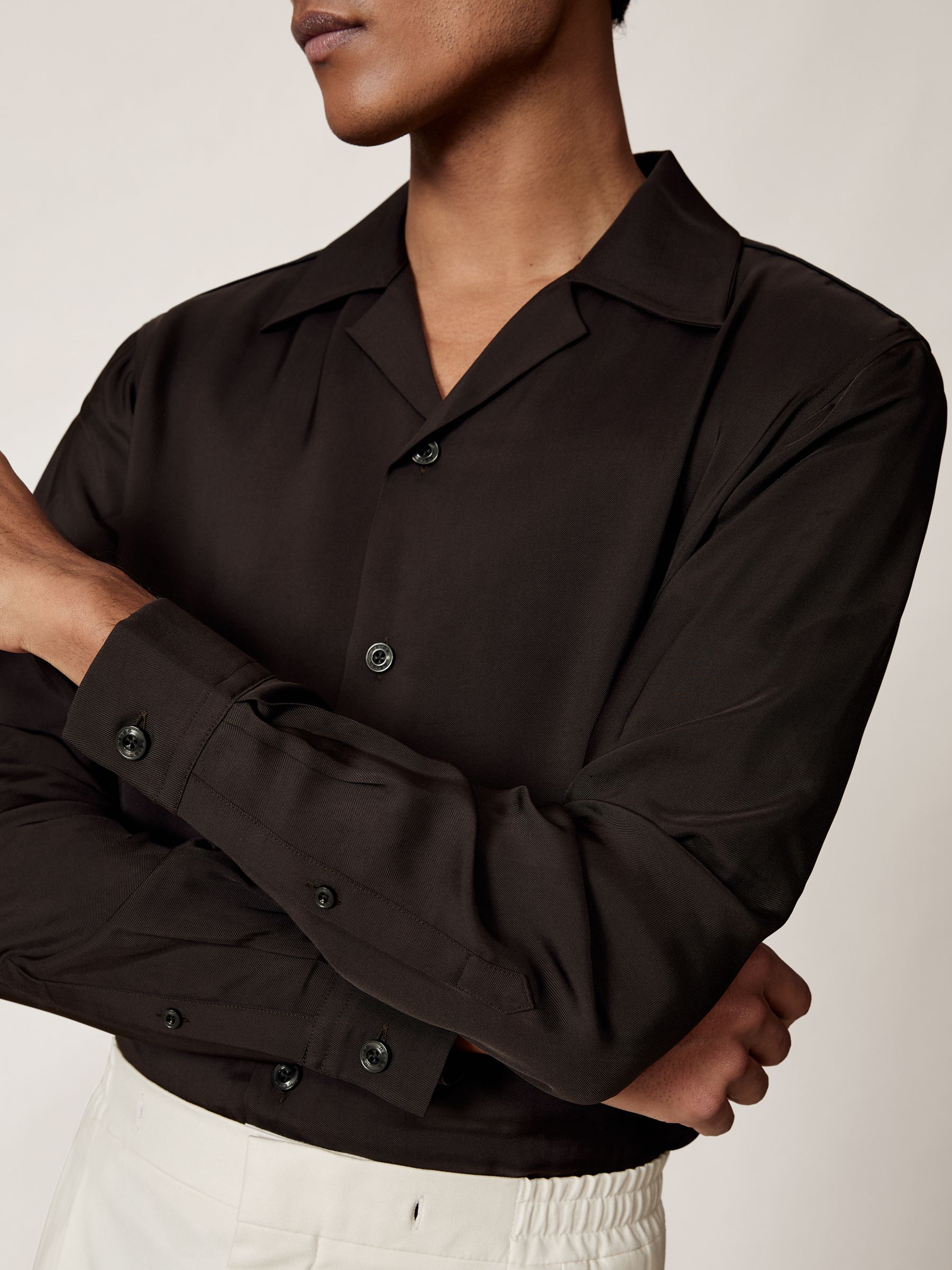 Twill Piped Cuban-Collar Shirt in Chocolate Brown