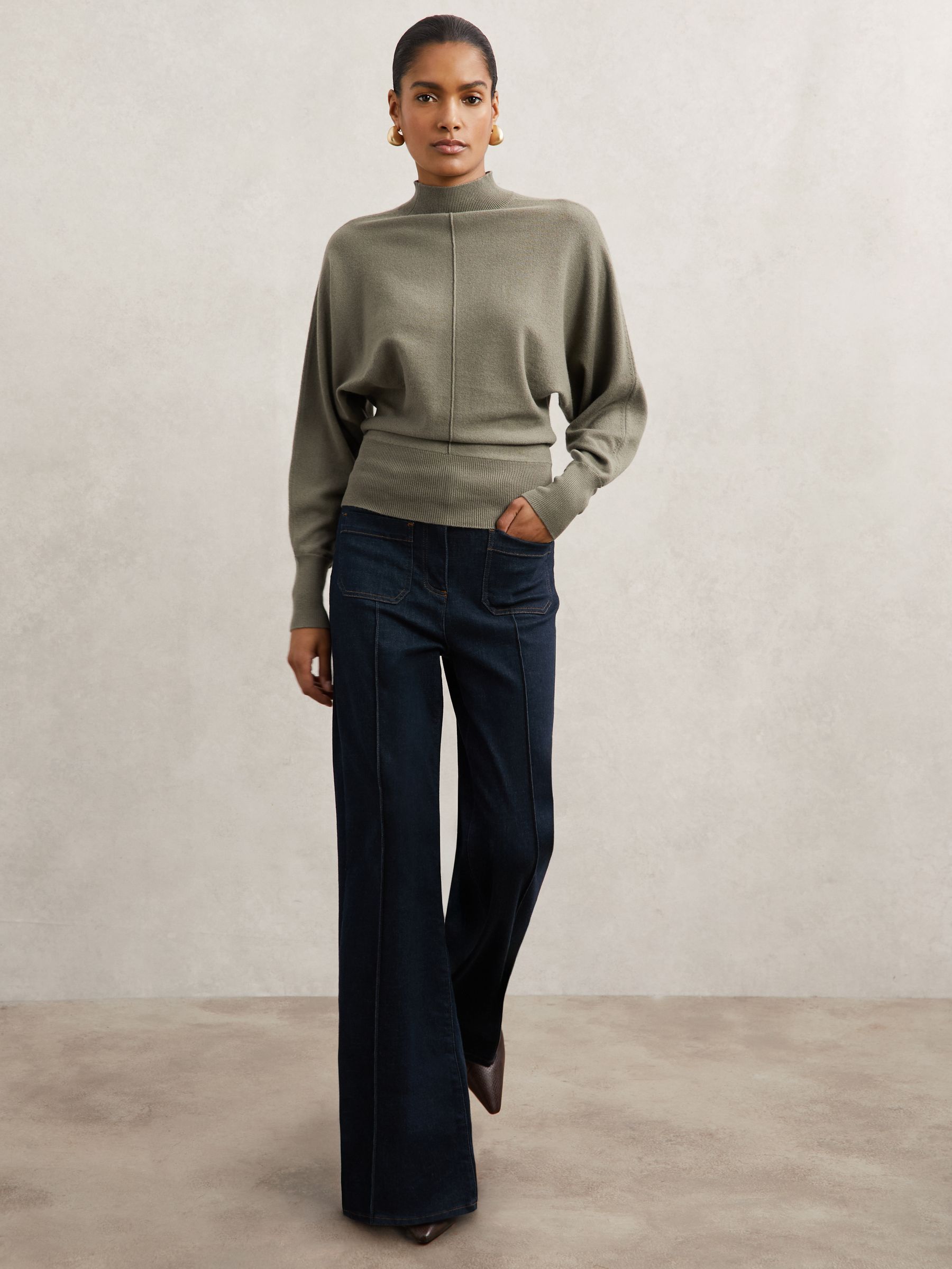 Wool-Blend Funnel-Neck Batwing Jumper with Cashmere in Sage Green