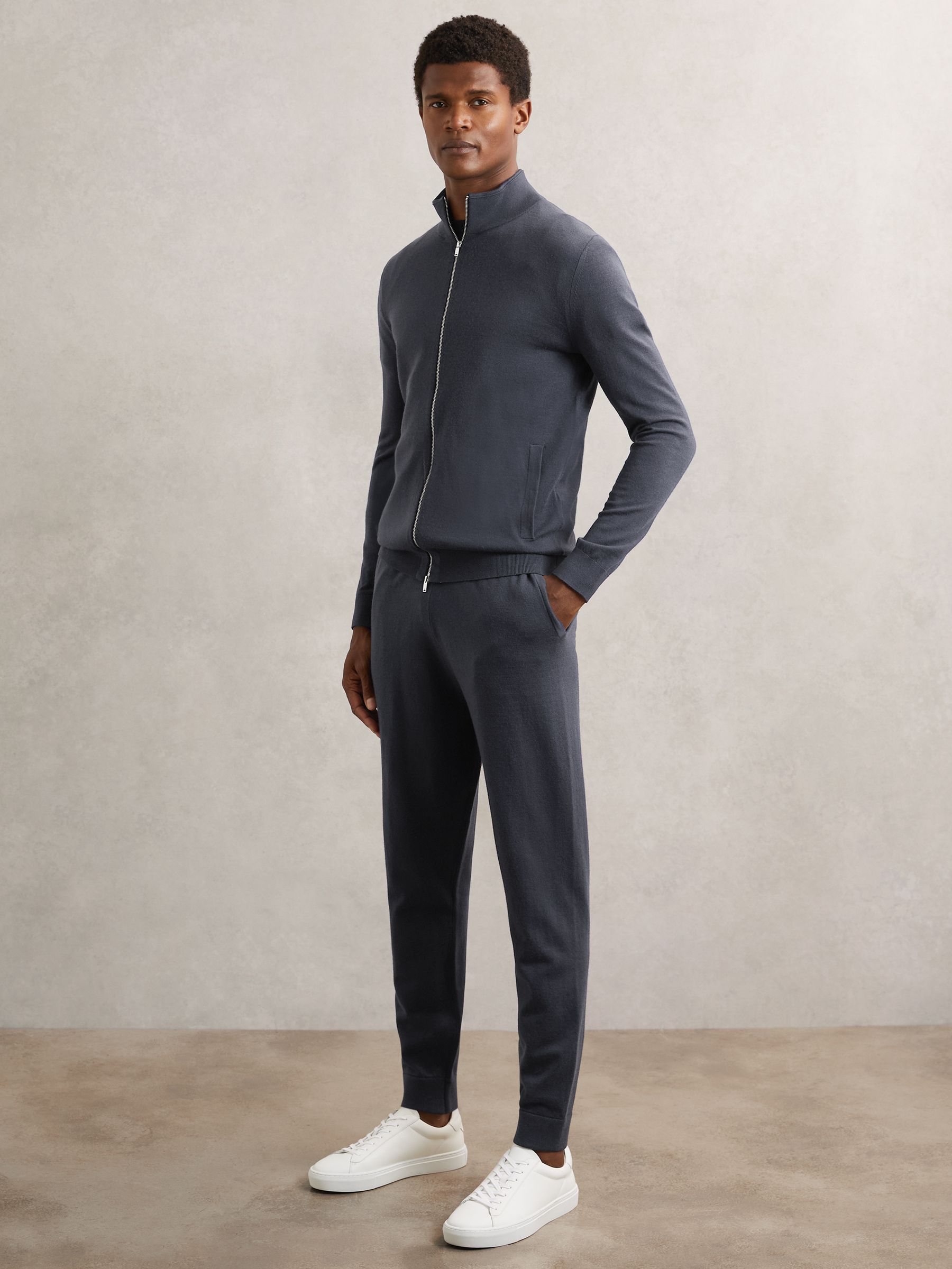 Merino Wool-Blend Cuffed Joggers in Midnight Navy