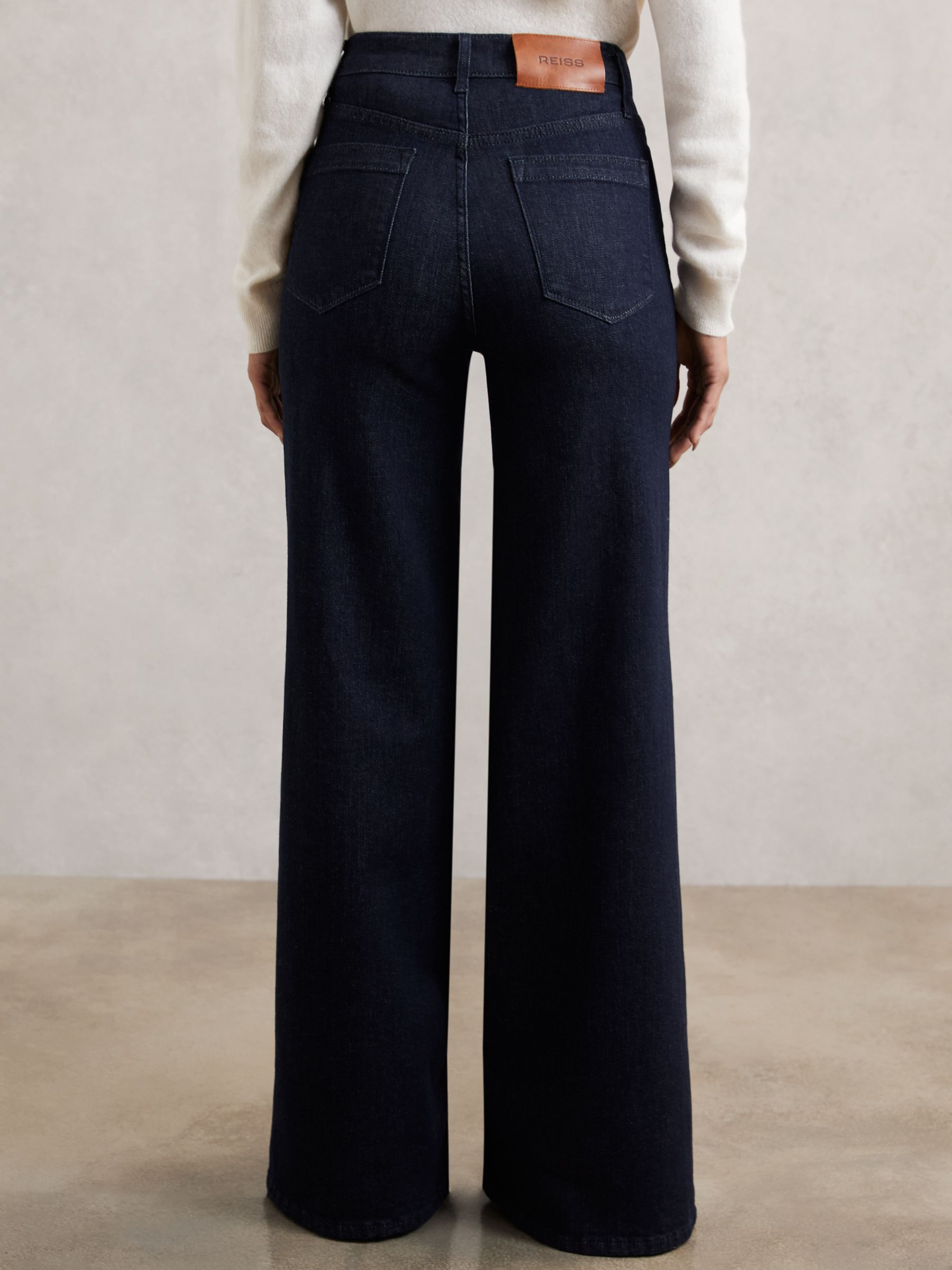Patch Pocket Wide Leg Jeans in Dark Blue