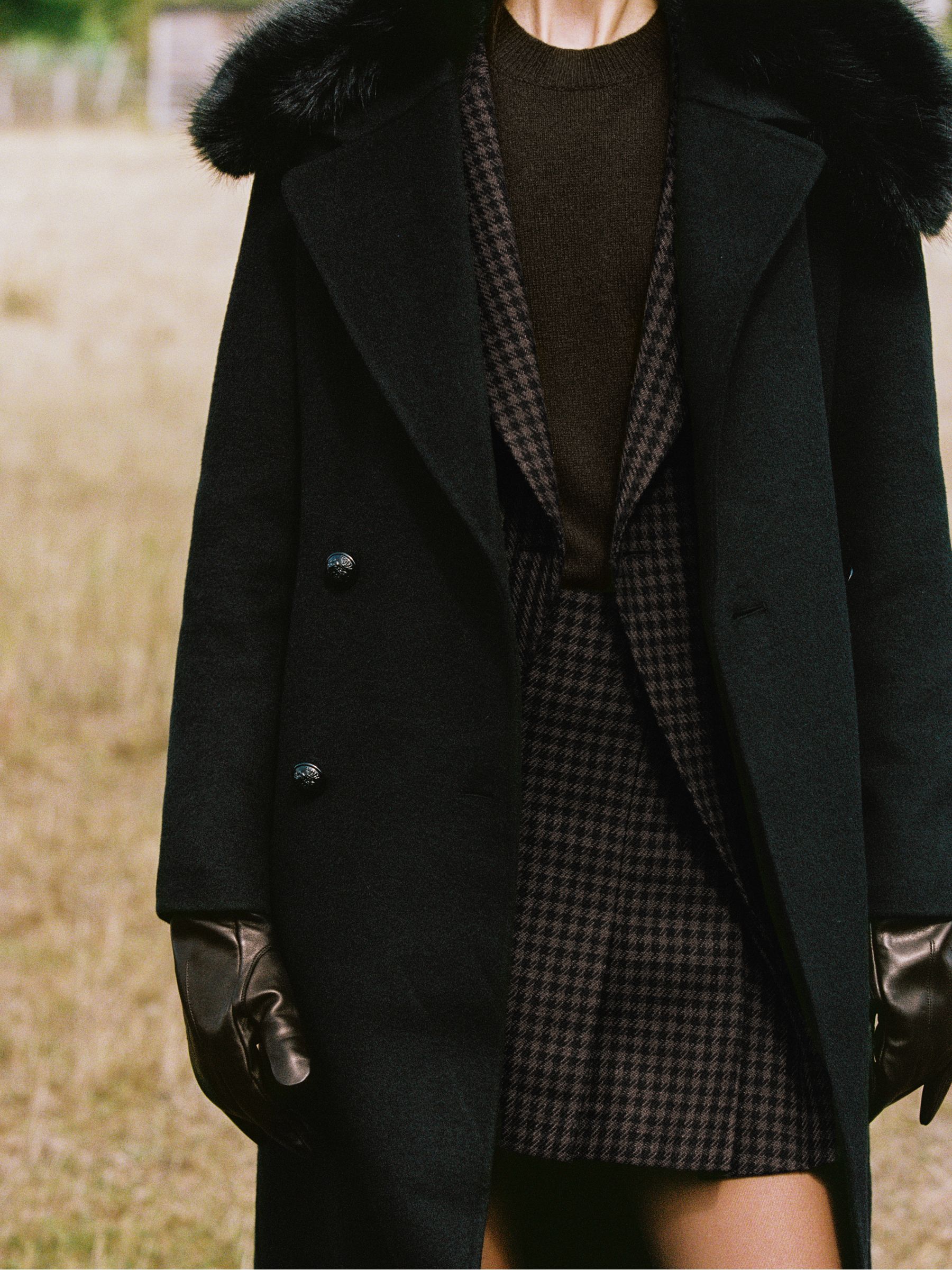 Faux-Fur Collar Blindseam Coat Wool-Blend in Black