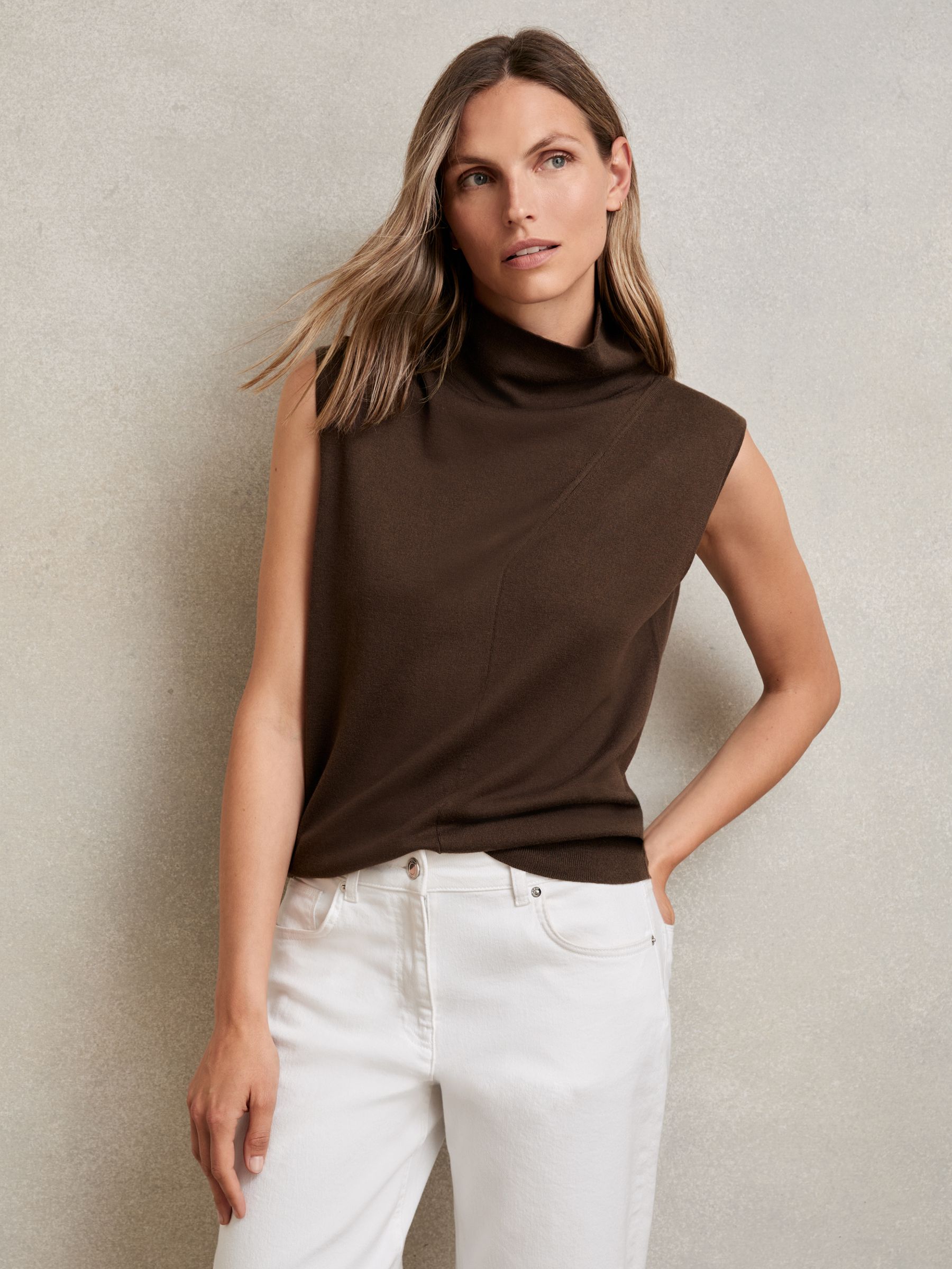 Wool Slouched Sleeveless Top in Chocolate