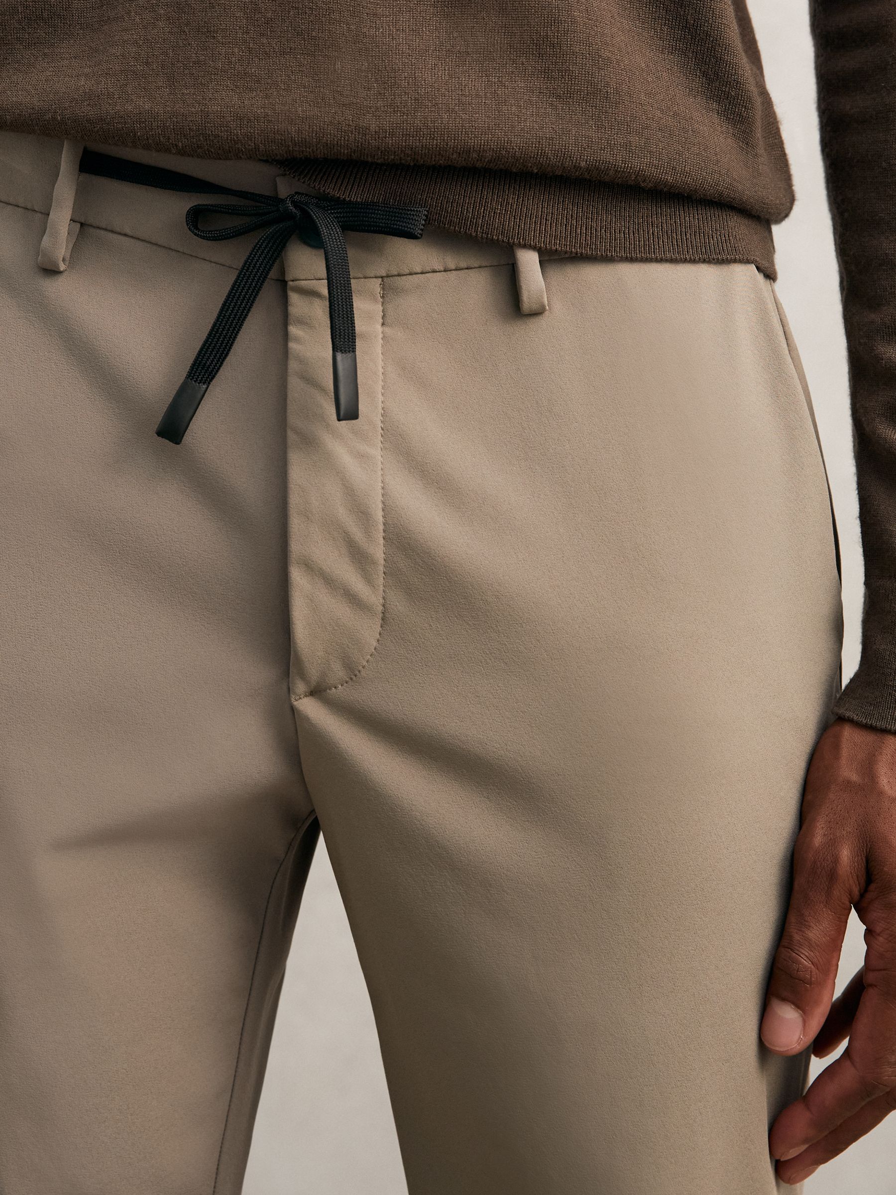 Technical Stretch Relaxed Trousers in Taupe Brown