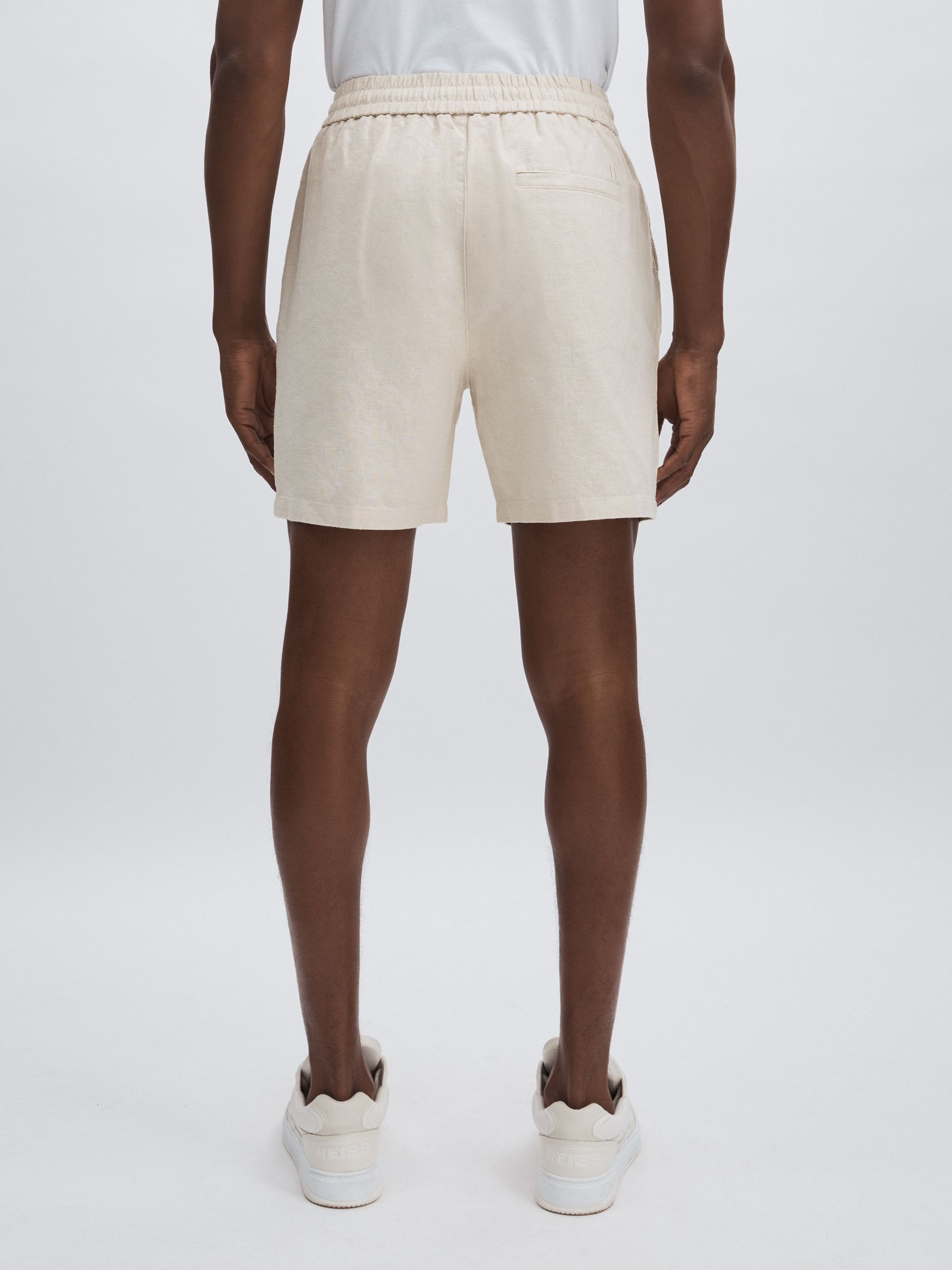 Linen-Cotton Shorts in Ivory