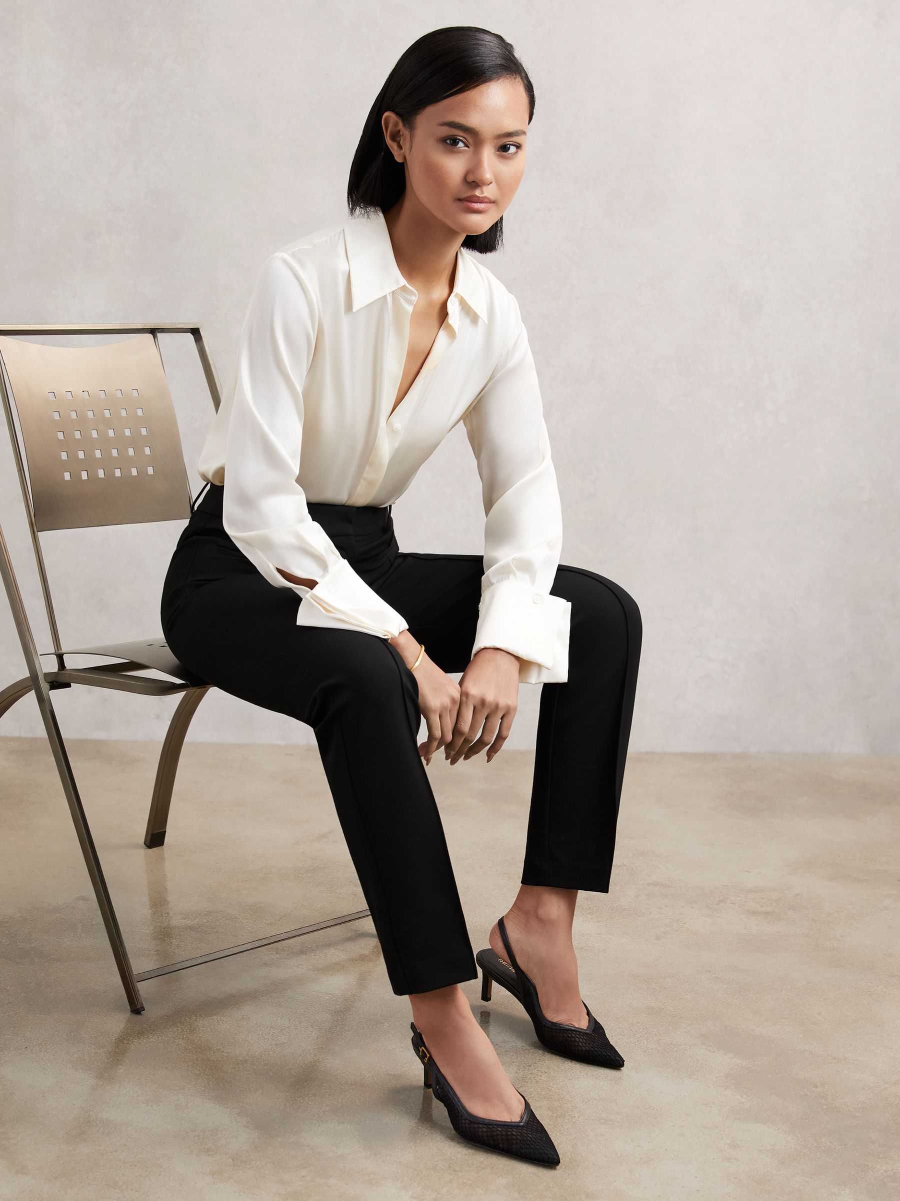 Petite Pintuck Tapered Trousers in Blue