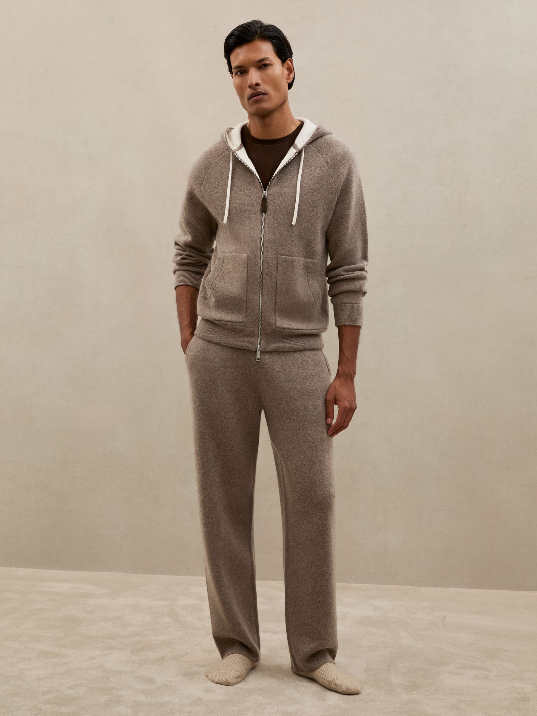 Atelier Cashmere-Blend Joggers in Mouse Brown Melange