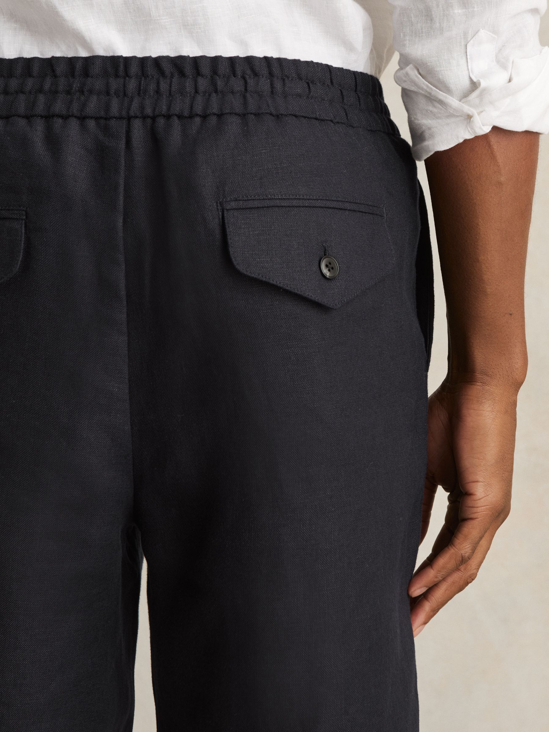 Linen Drawstring Shorts in Navy