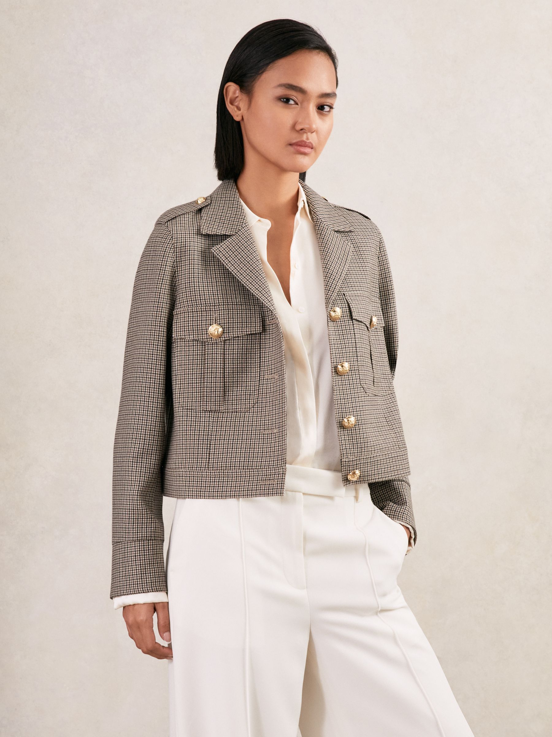 Wool Twin-Pocket Cropped Jacket in Neutral Check