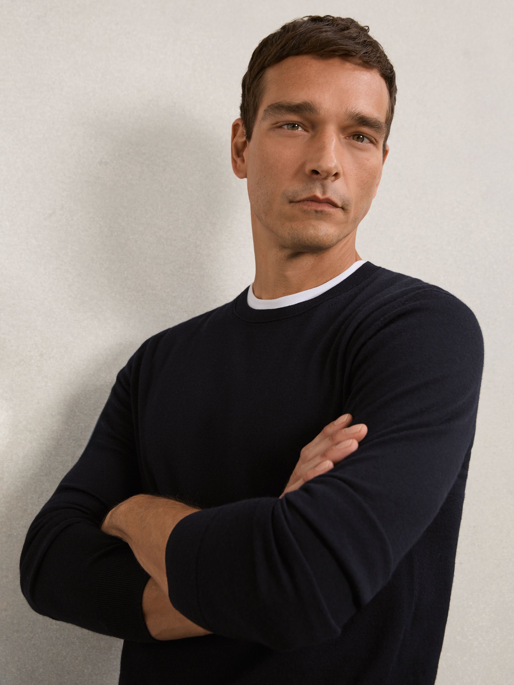 Merino Wool Crew Neck Jumper in Navy
