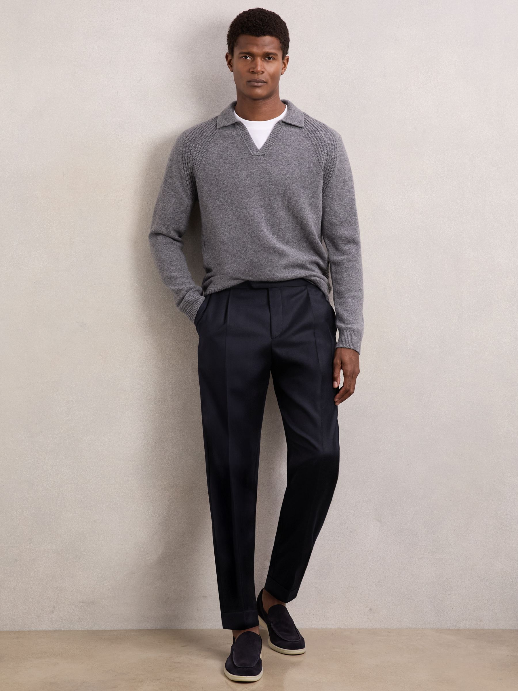 Cotton-Blend Tapered Trousers in Navy