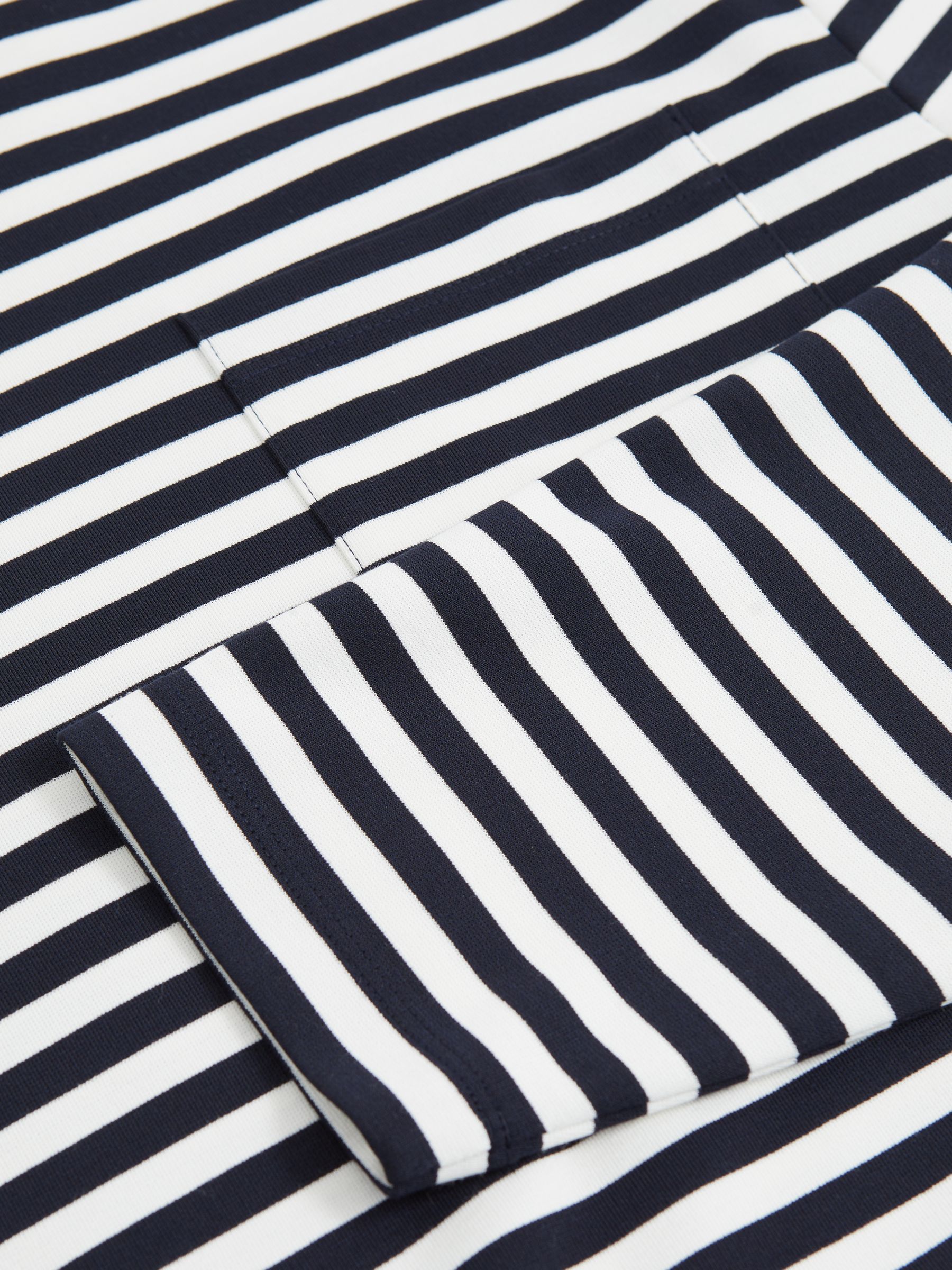 Striped Crew-Neck T-Shirt in Navy/White
