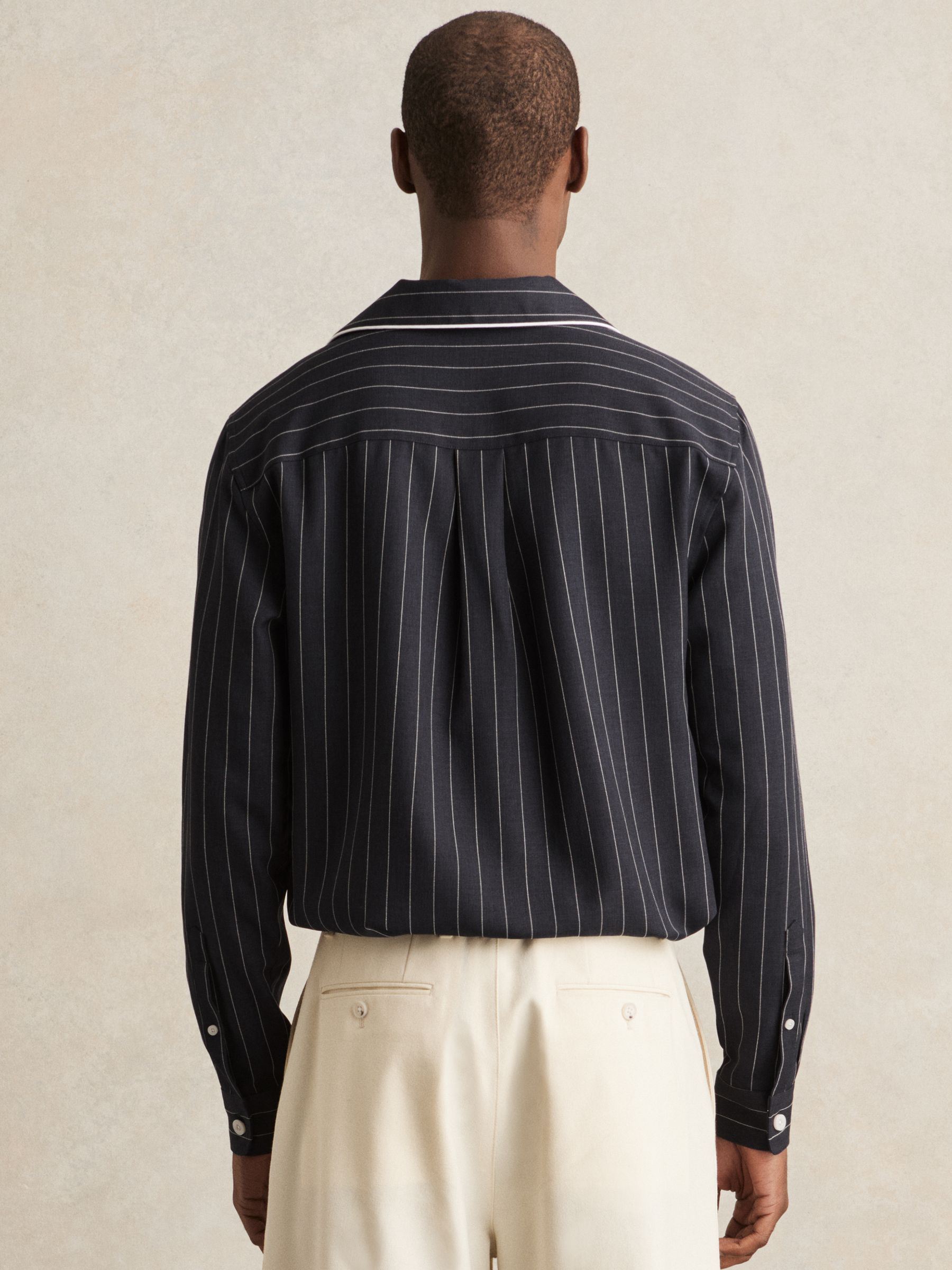 Pinstripe Cuban-Collar Piped Shirt in Navy/White