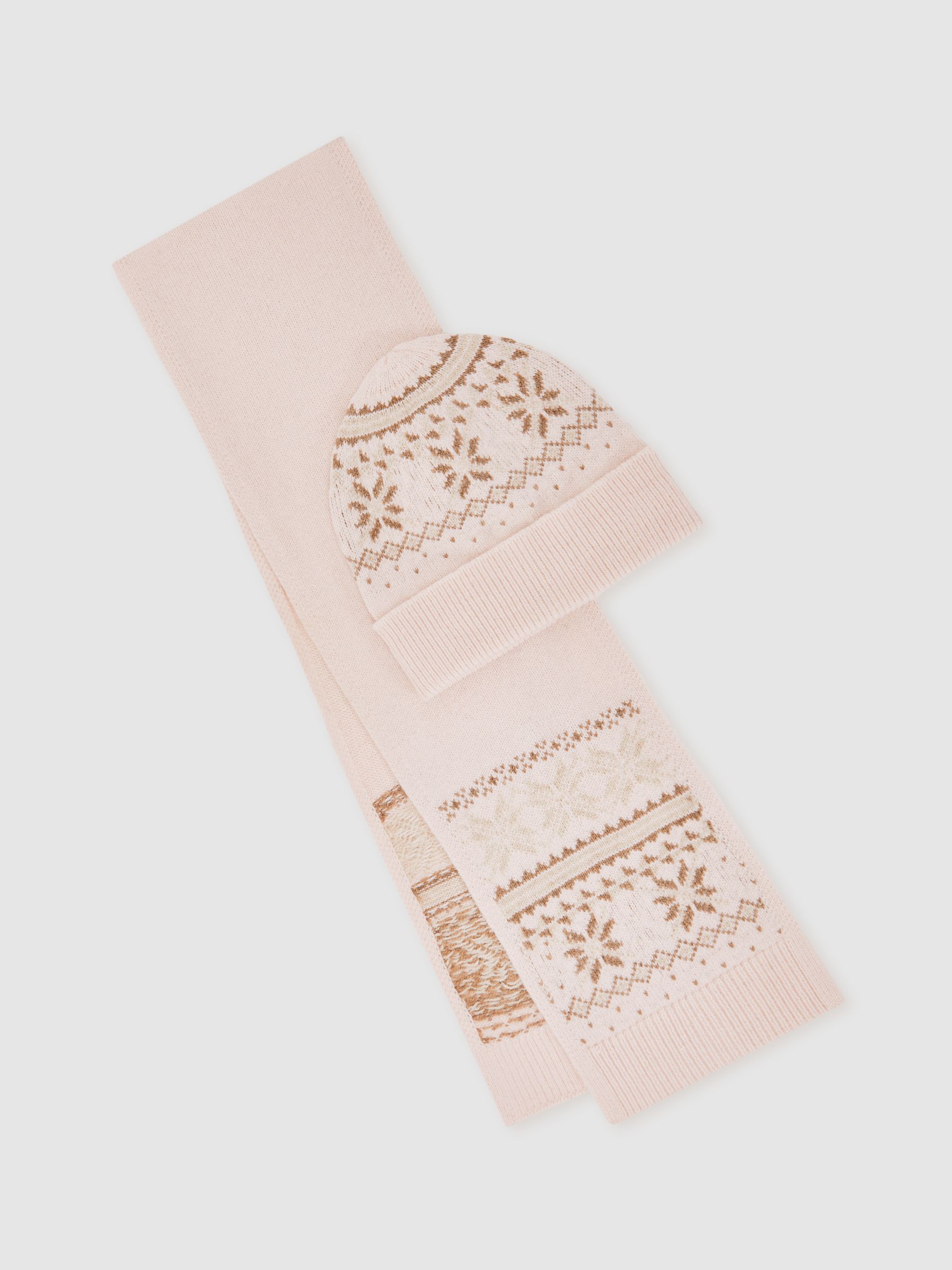 Fair Isle Hat And Scarves Set With Wool in Ecru