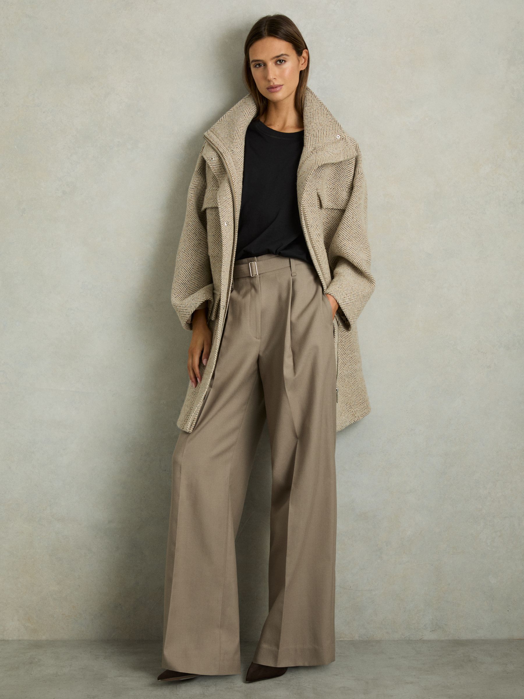 Cotton Capped Sleeve T-Shirt in Black