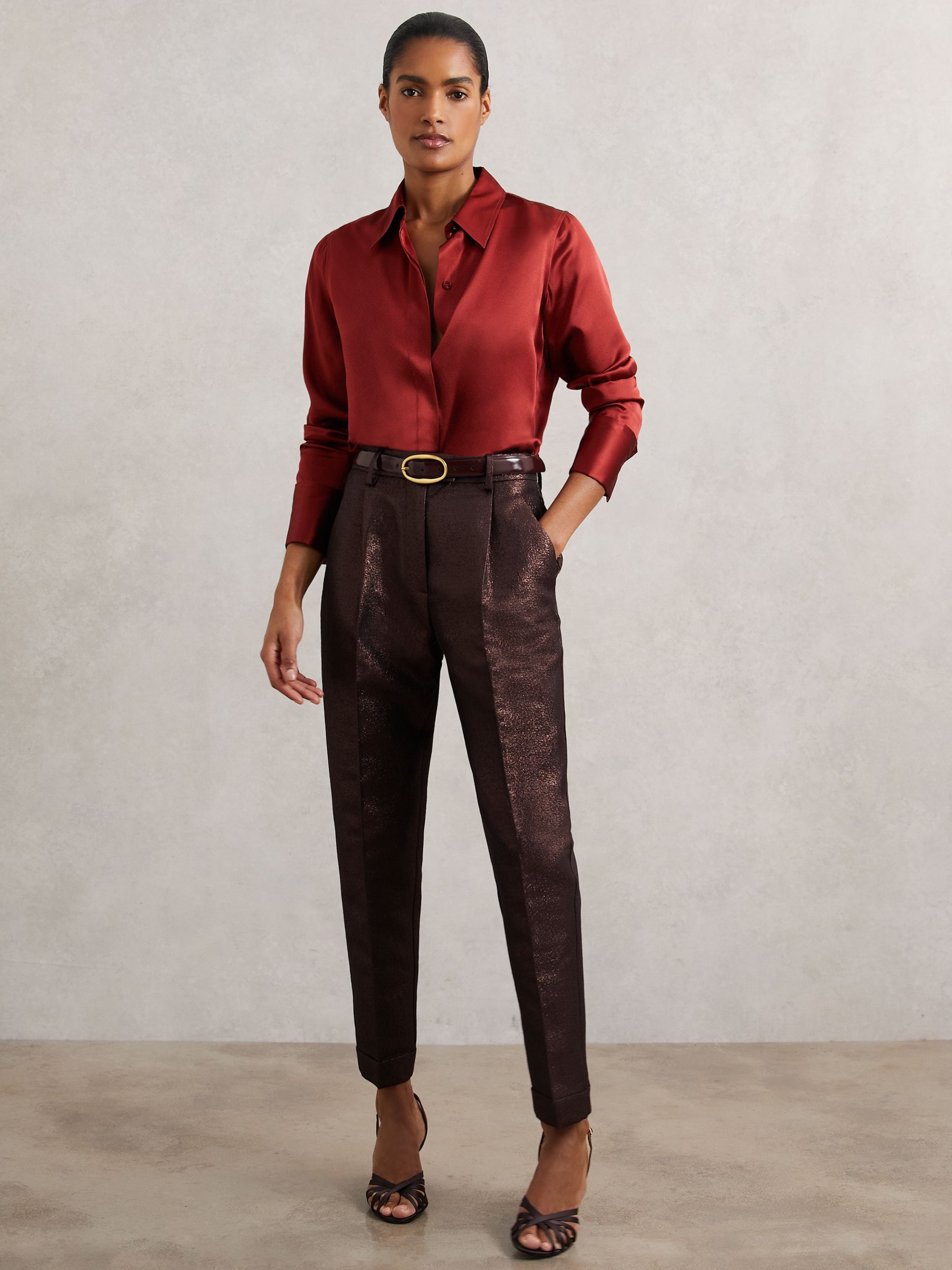 Tapered Metallic Suit Trousers with Cotton in Burgundy