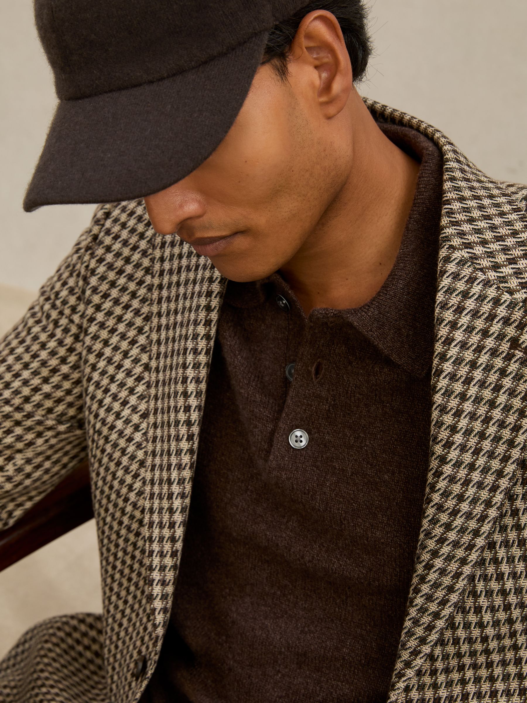 Atelier 100% Cashmere Cap in Chocolate Brown