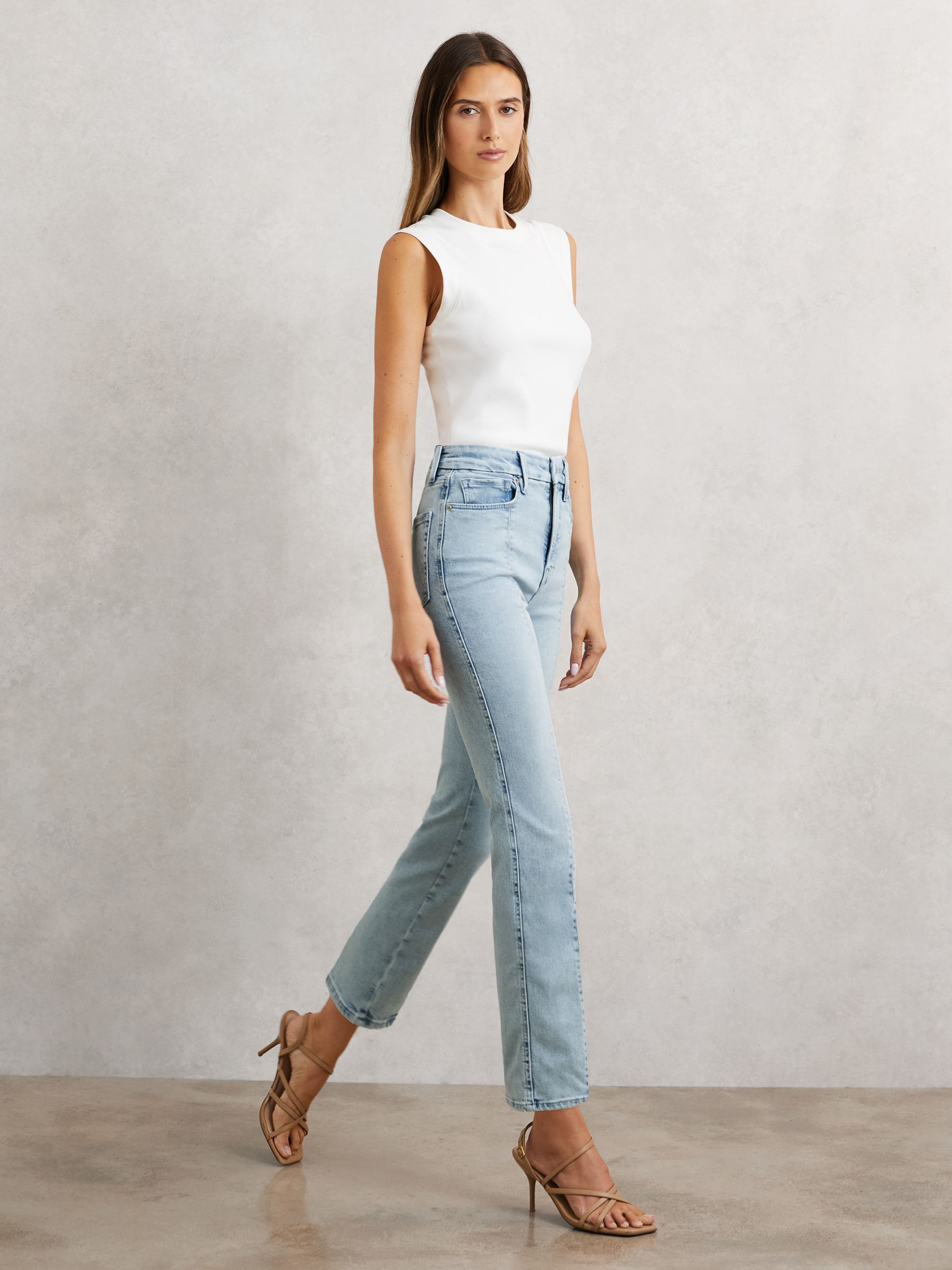 Good American Straight-Leg Seam Jeans in Blue