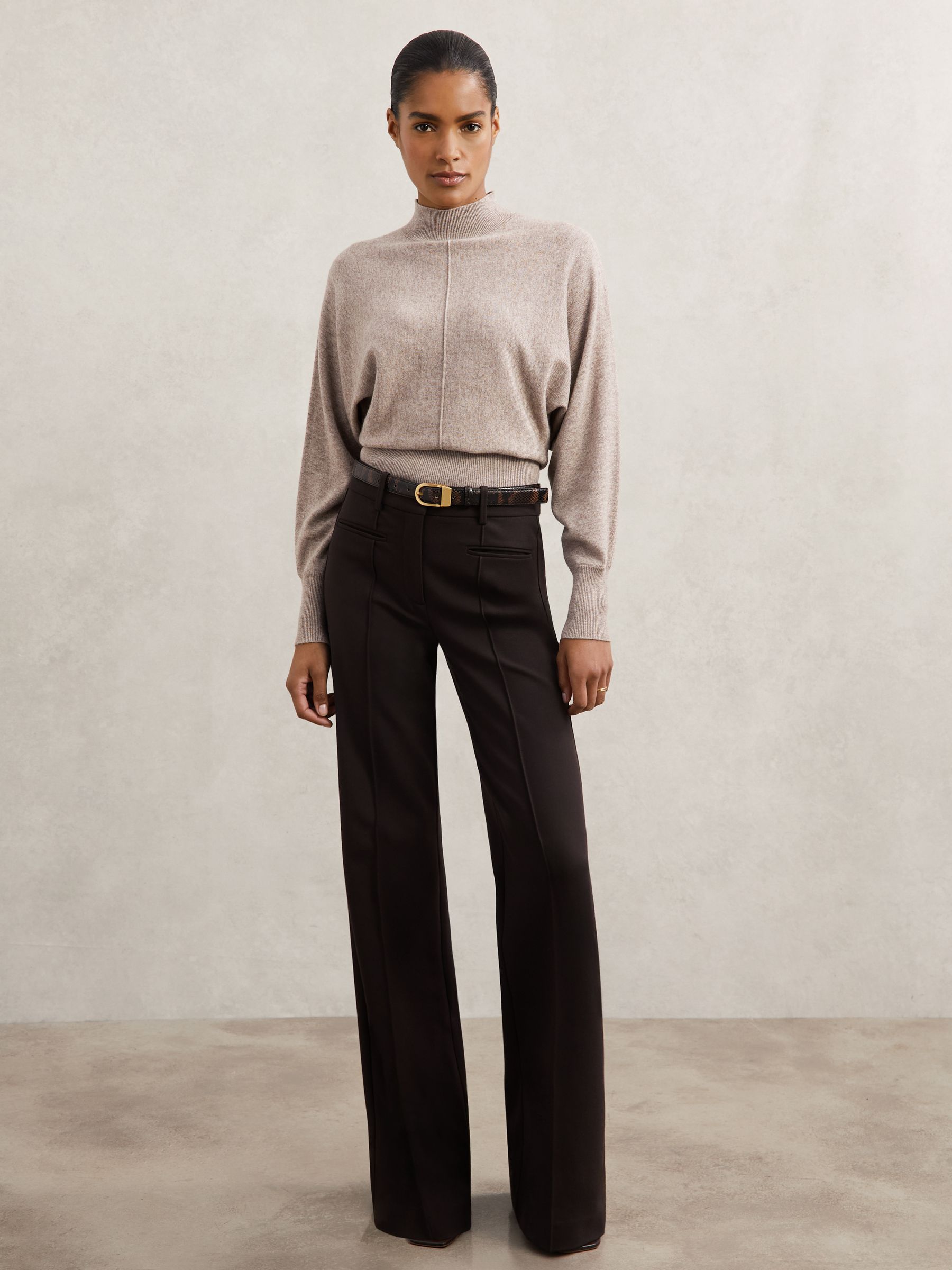 Wool-Blend Funnel-Neck Batwing Jumper with Cashmere in Neutral