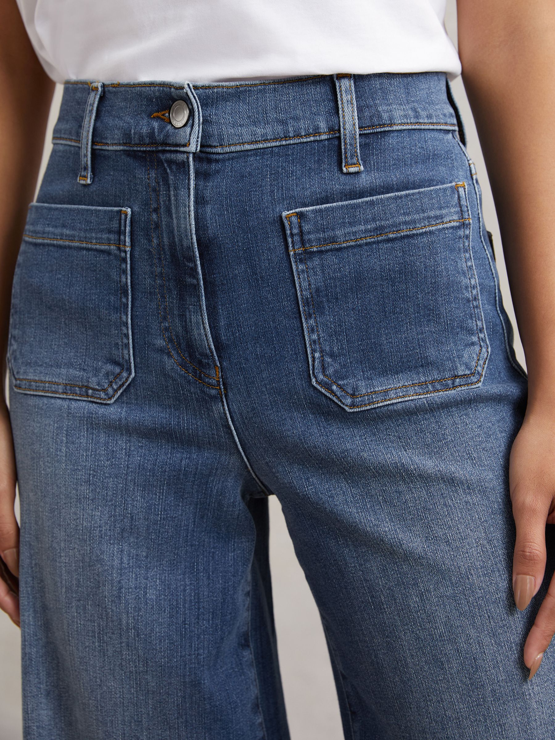 Patch Pocket Wide Leg Jeans in Mid Blue