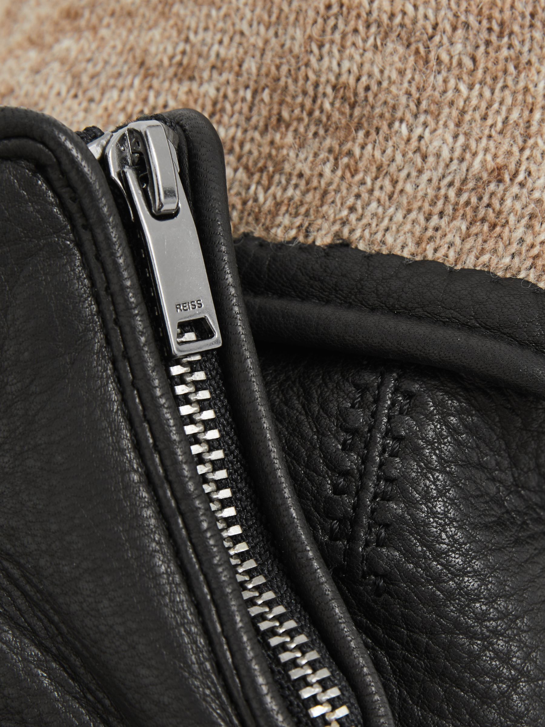 Leather Zip-Side Gloves in Black