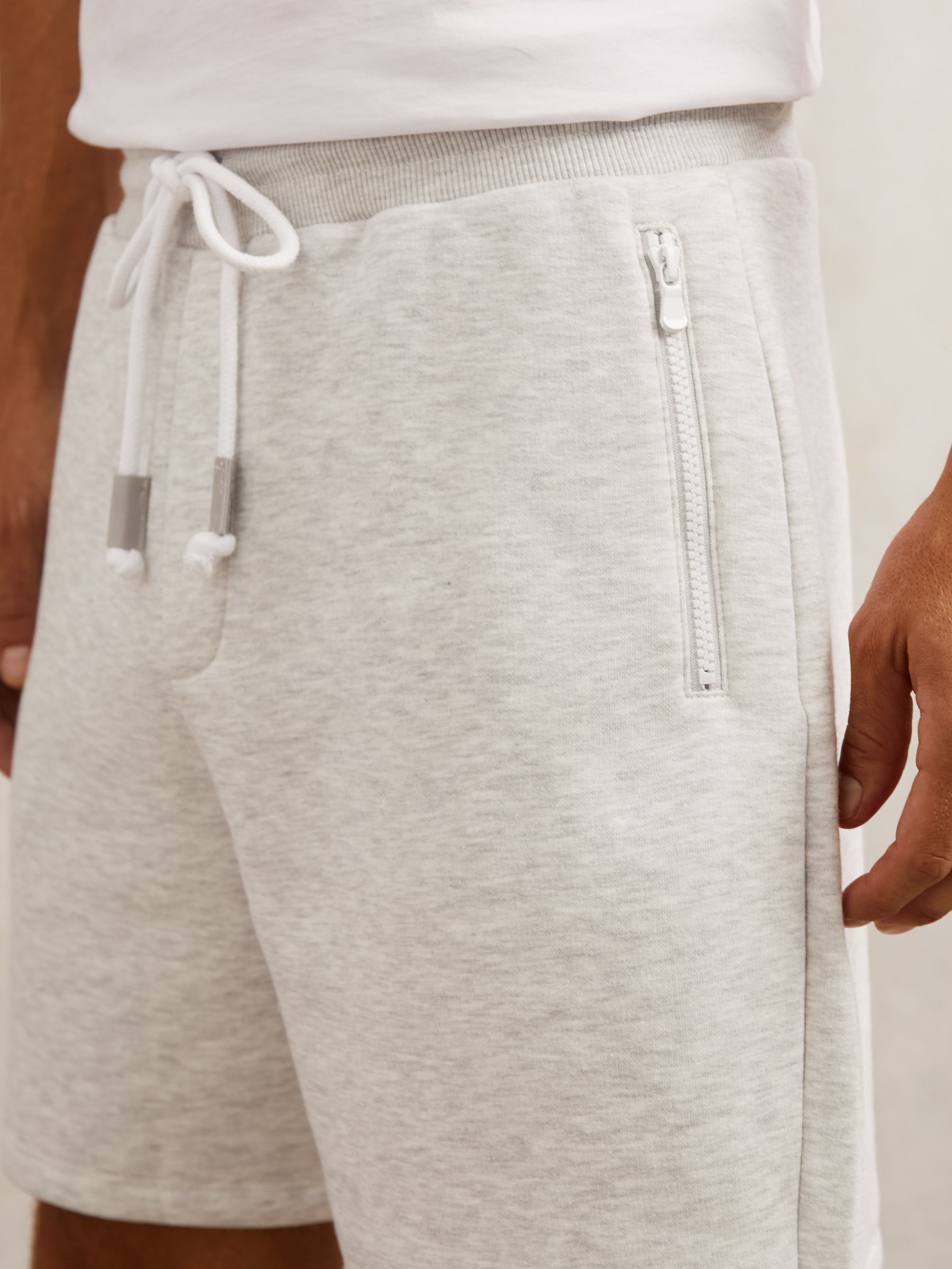 Cotton-Blend Drawstring Shorts in Soft Grey