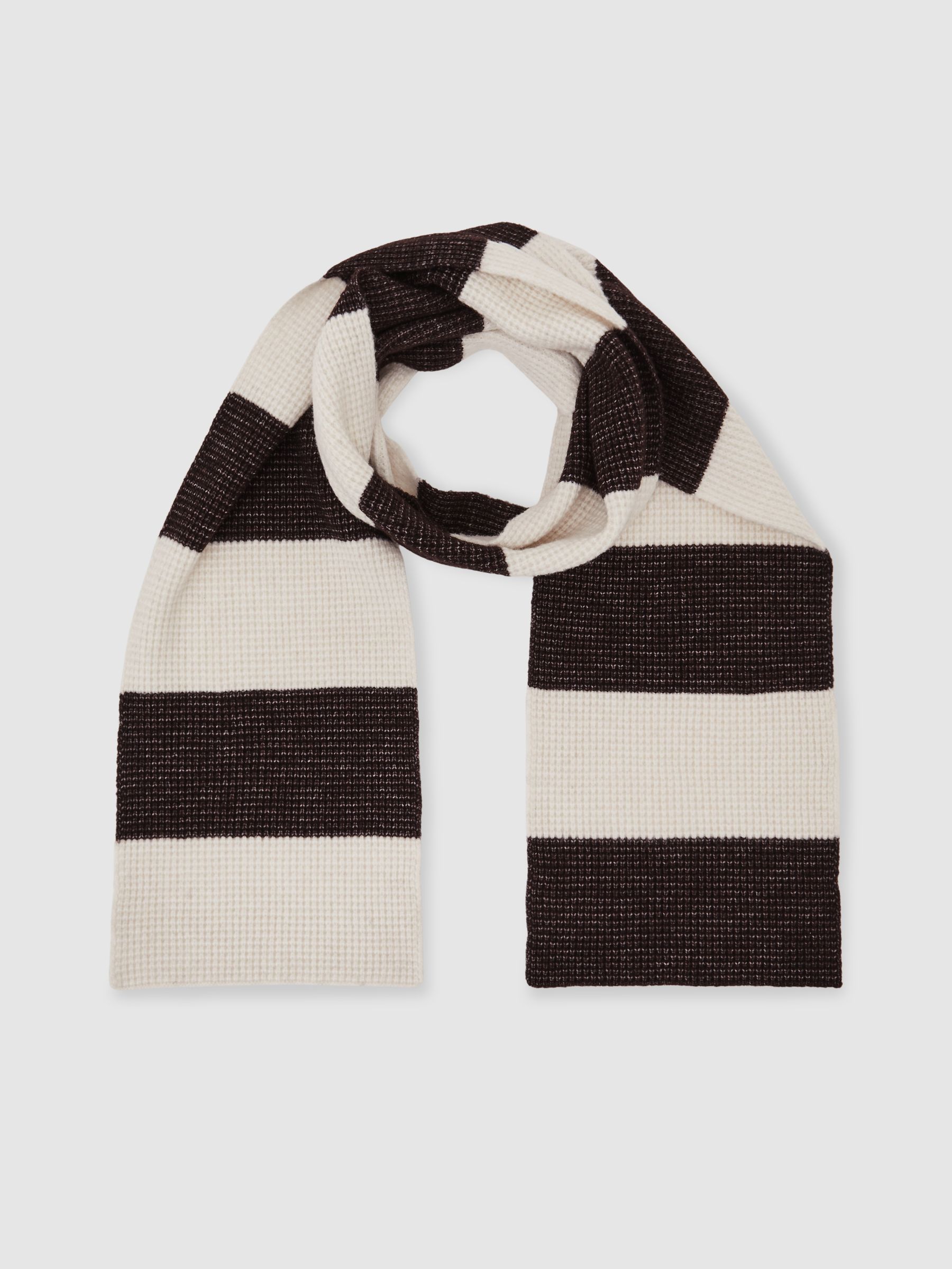 Scarve in Chocolate Brown/Off White