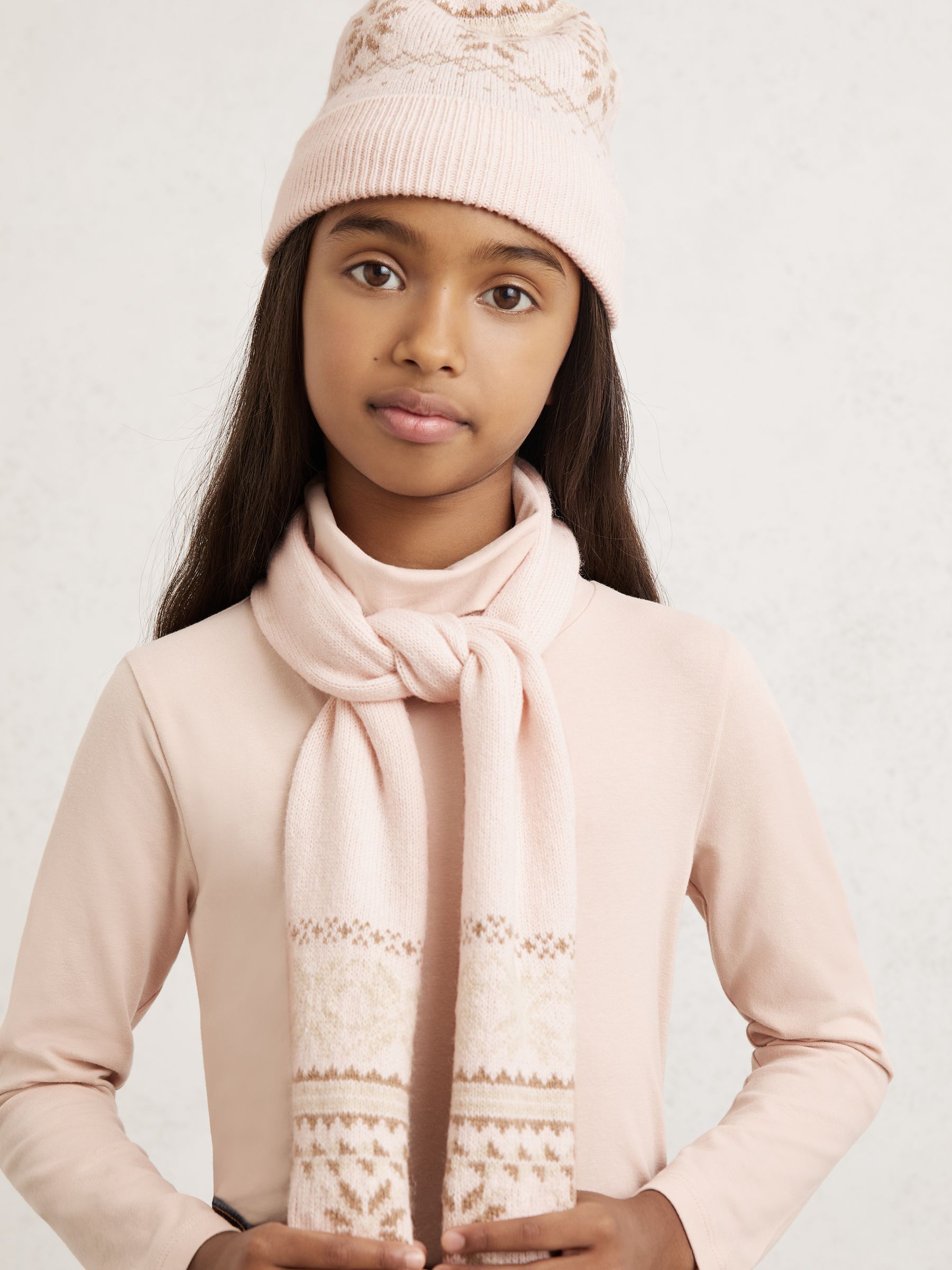 Fair Isle Hat And Scarves Set With Wool in Ecru