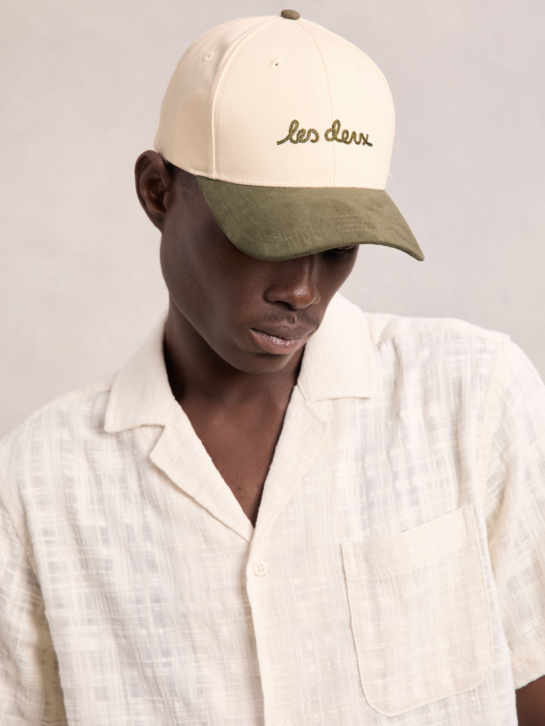 Les Deux Cotton Contrast Logo Cap in Ivory