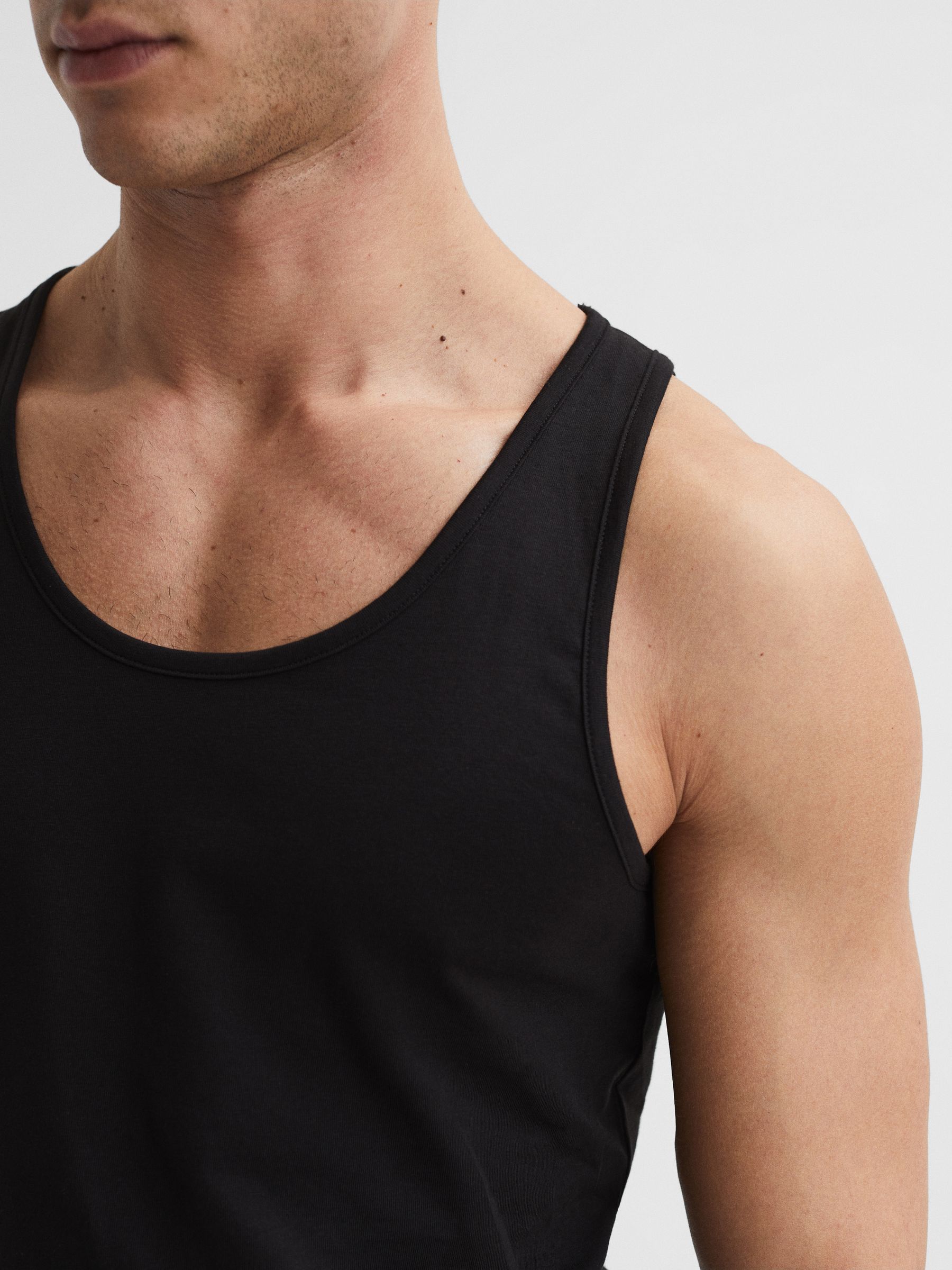 Cotton Stretch Vest in Black