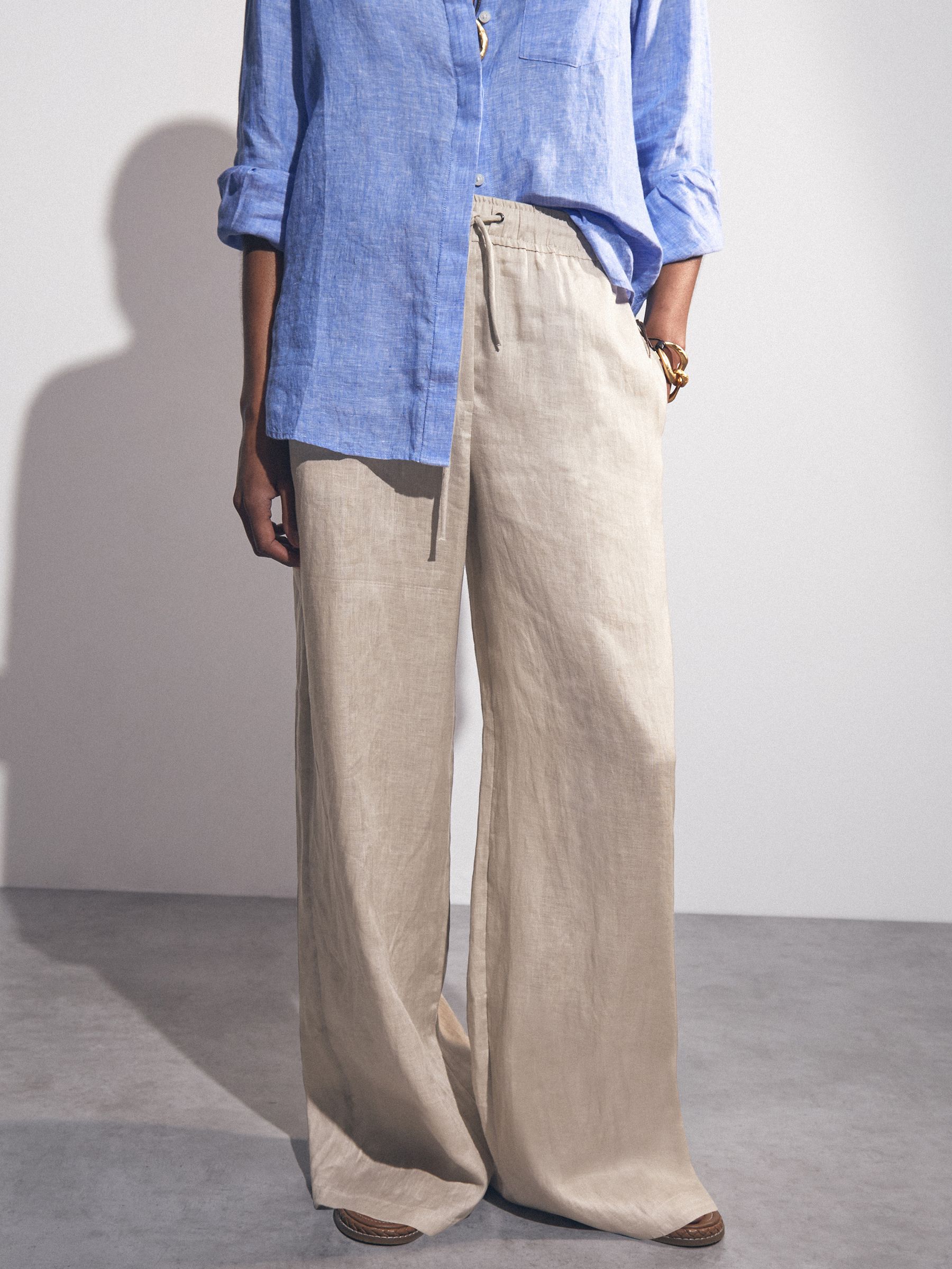 Linen-Blend Wide-Leg Trousers in Neutral