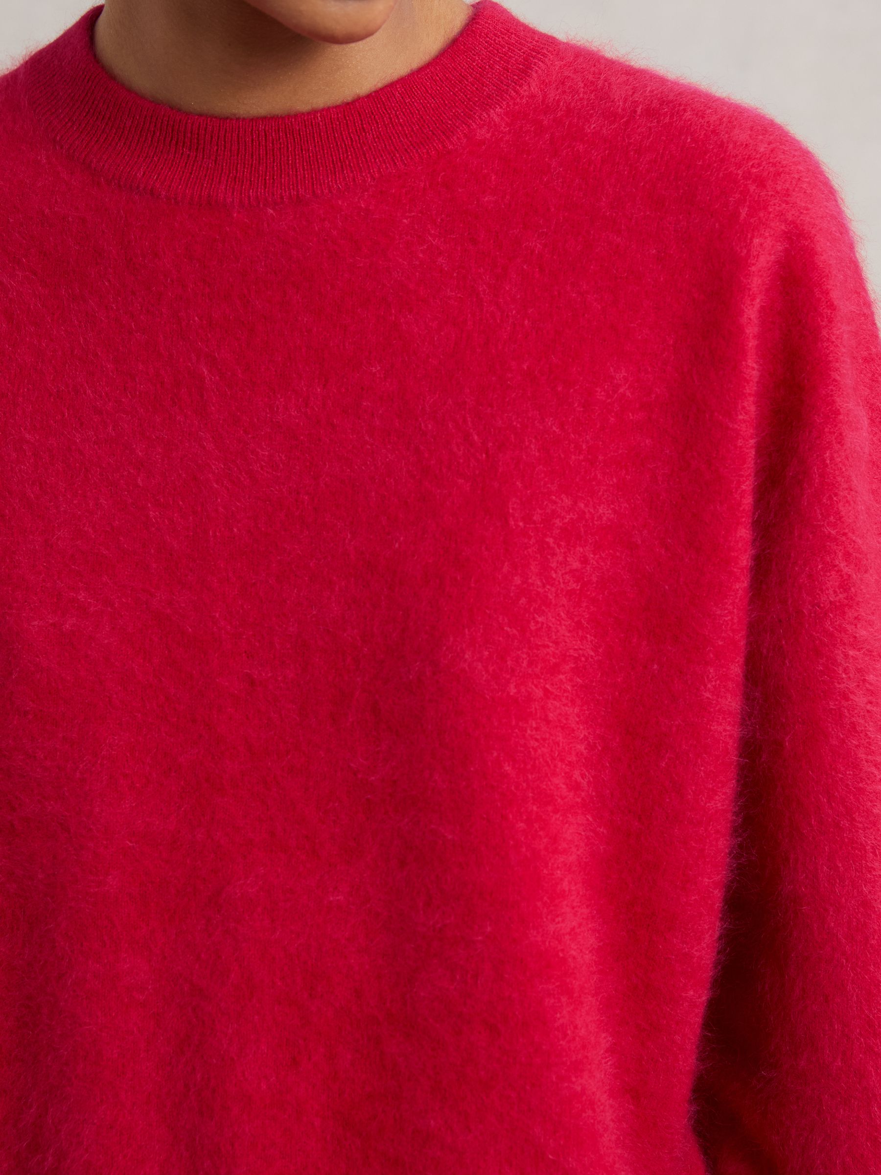 Brushed Cashmere Crew Neck Jumper in Red