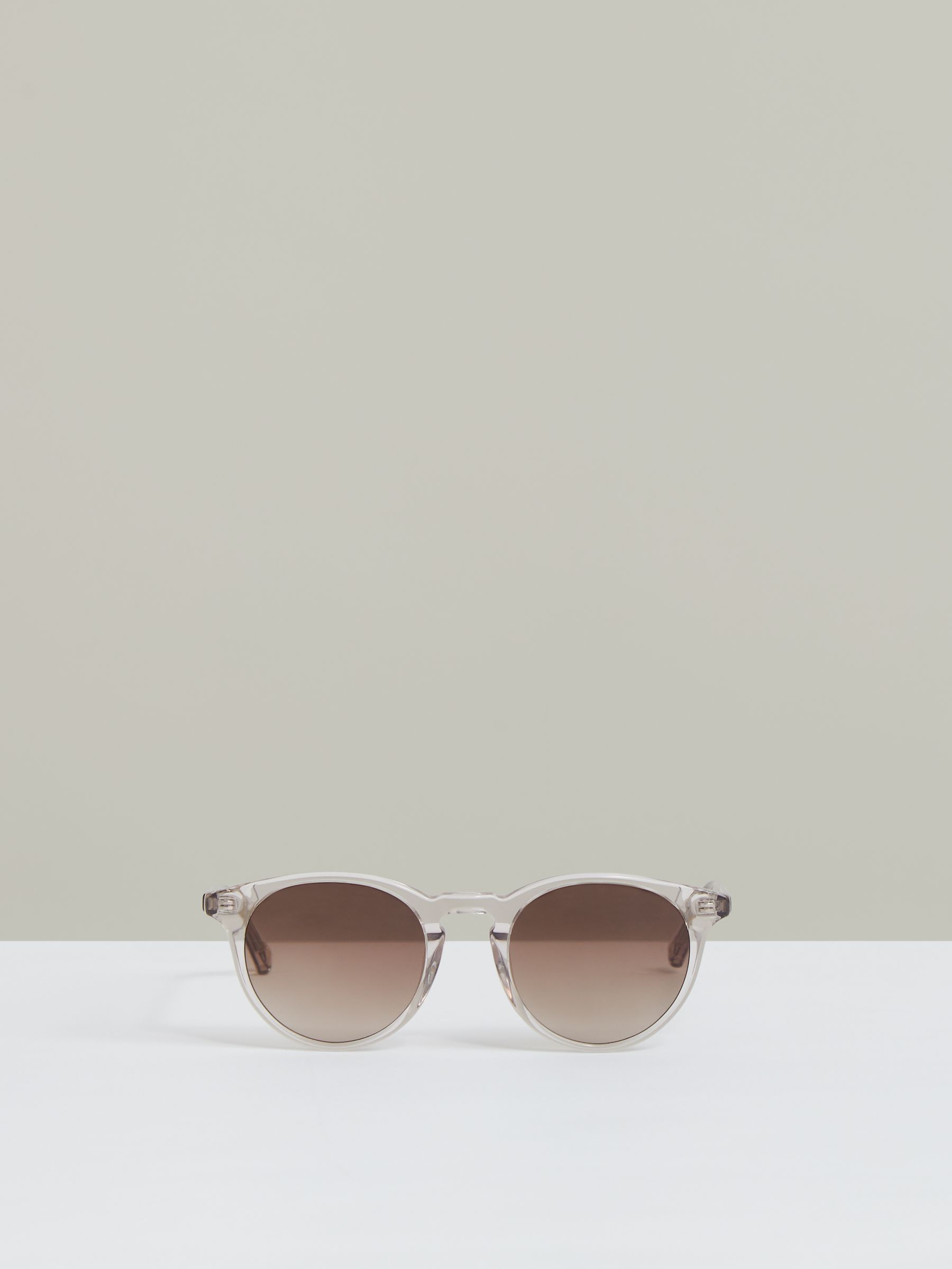 MESSYWEEKEND Round Frame Sunglasses in Pink