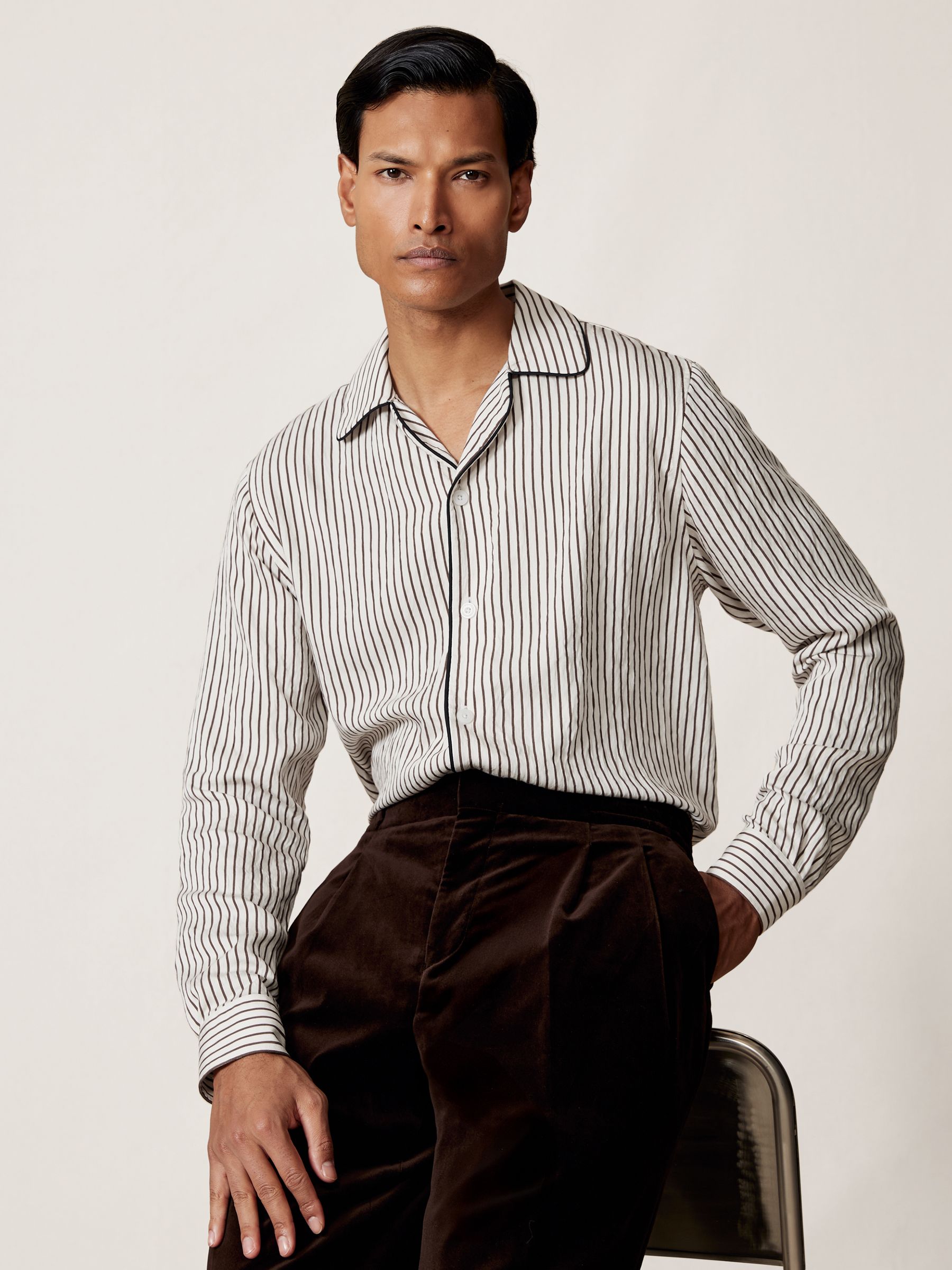 Stripe Cuban-Collar Piped Shirt in White/Brown