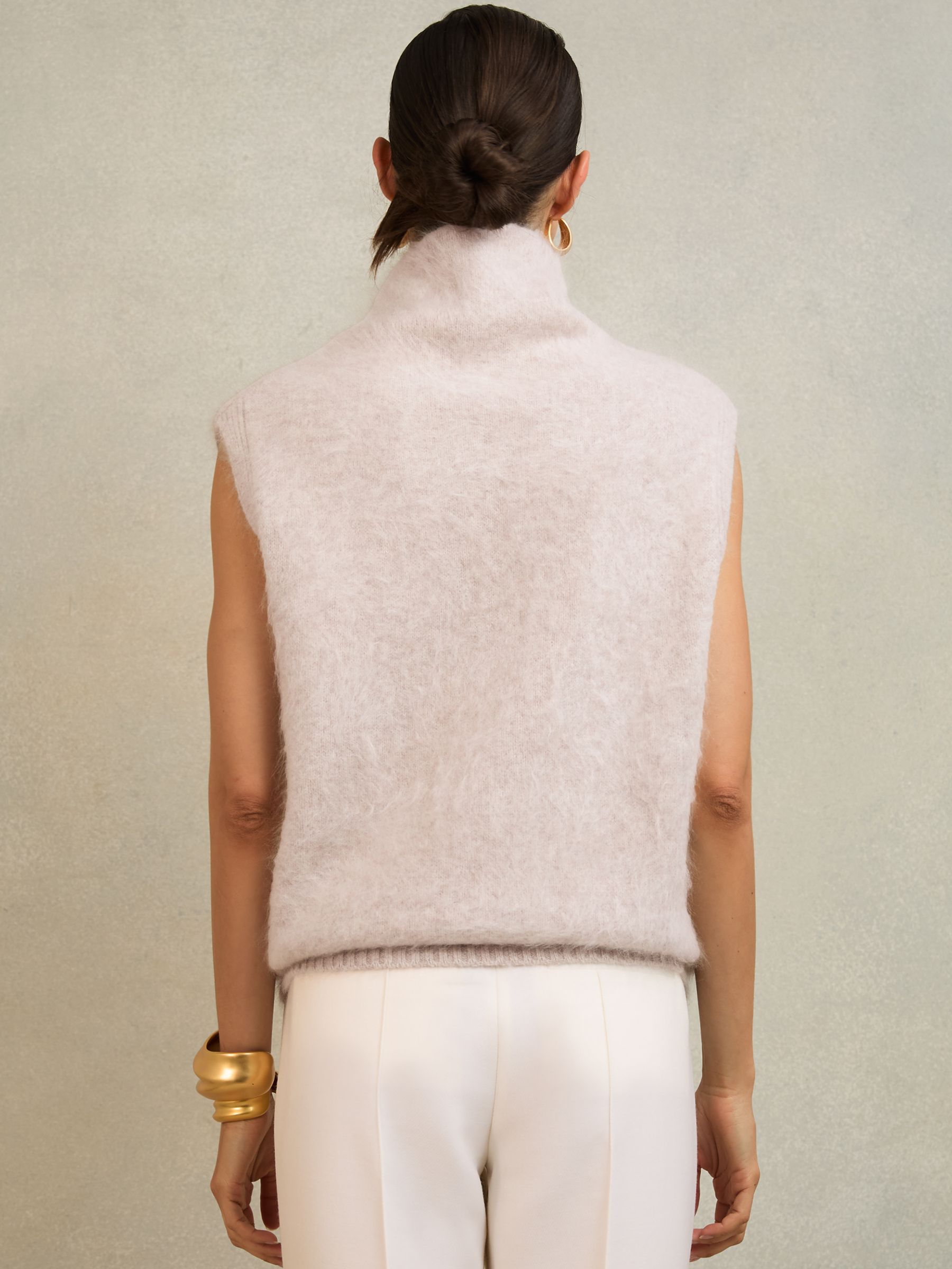Atelier 100% Brushed-Cashmere Tank Top in Neutral