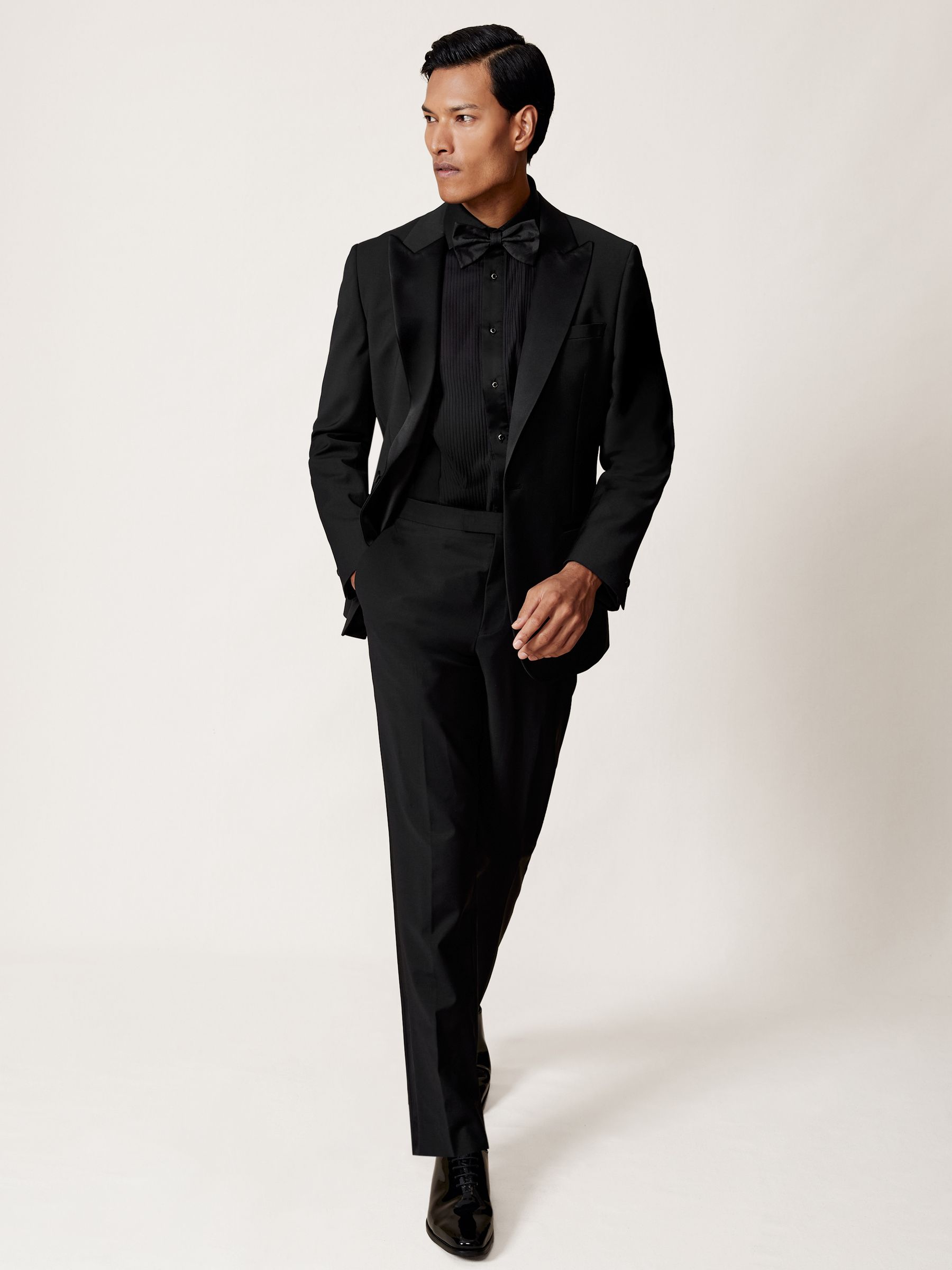 Regular Fit Cotton Double-Cuff Dinner Shirt in Black