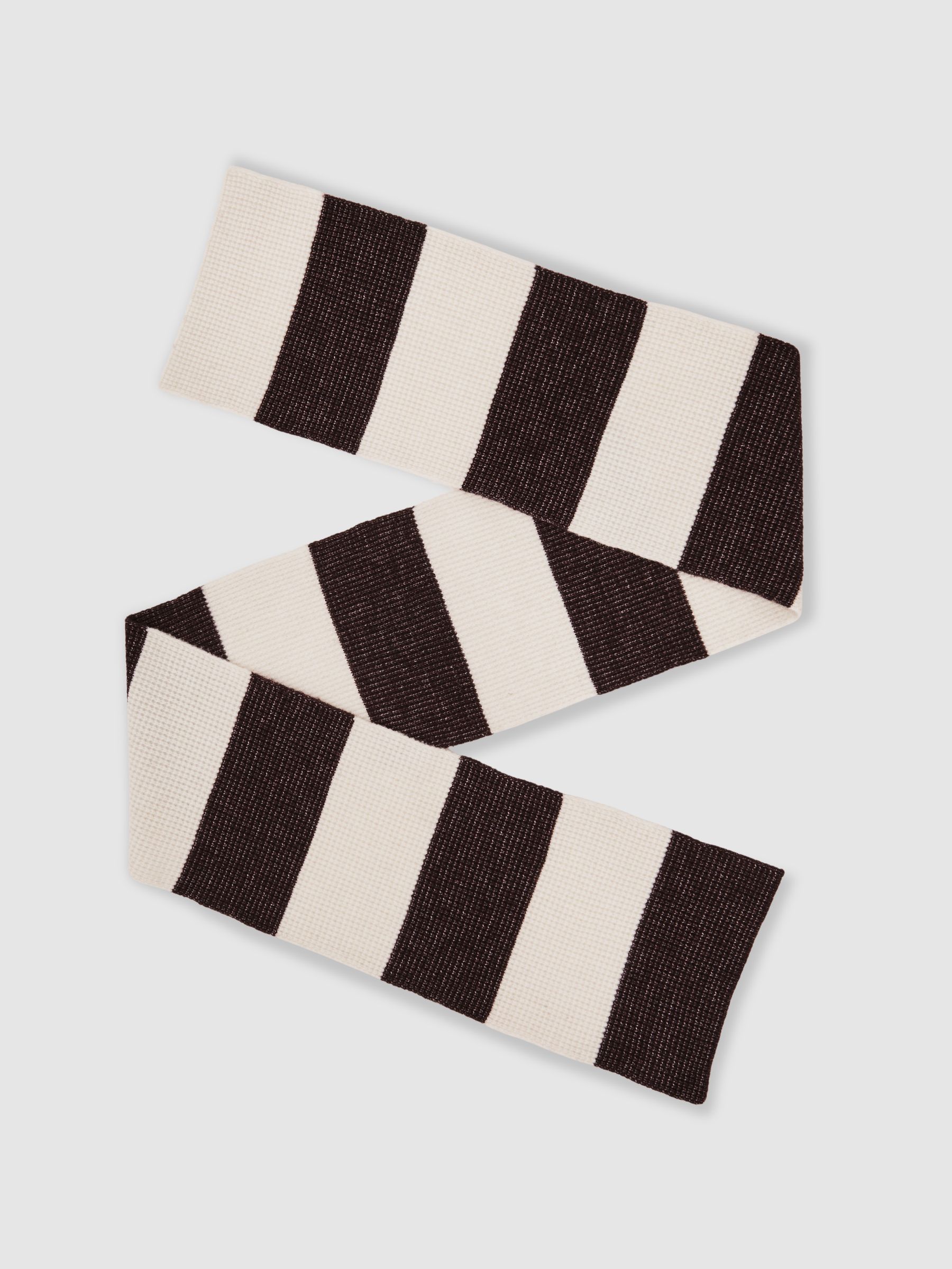 Scarve in Chocolate Brown/Off White