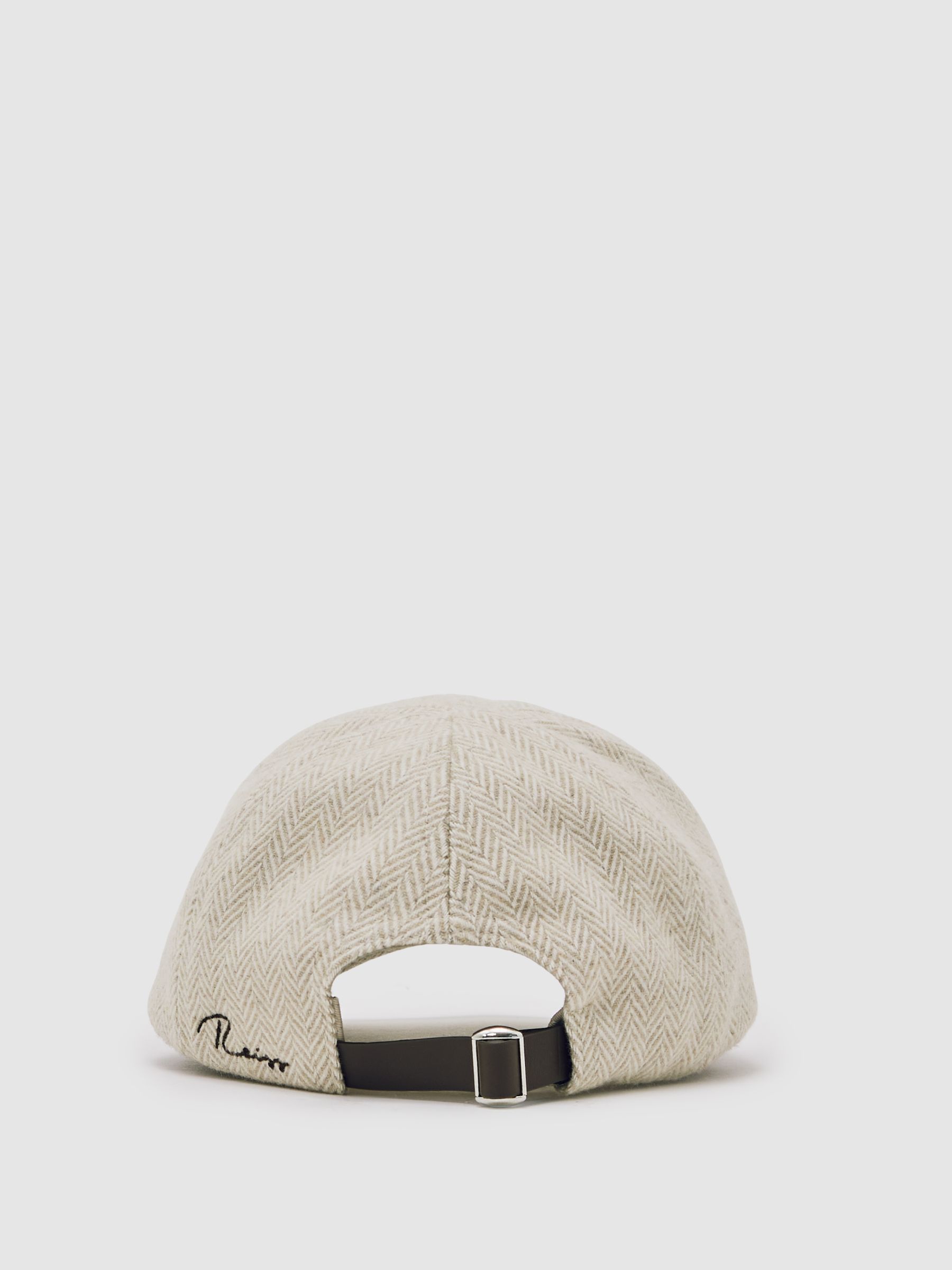 Herringbone Cap with Wool in Oatmeal