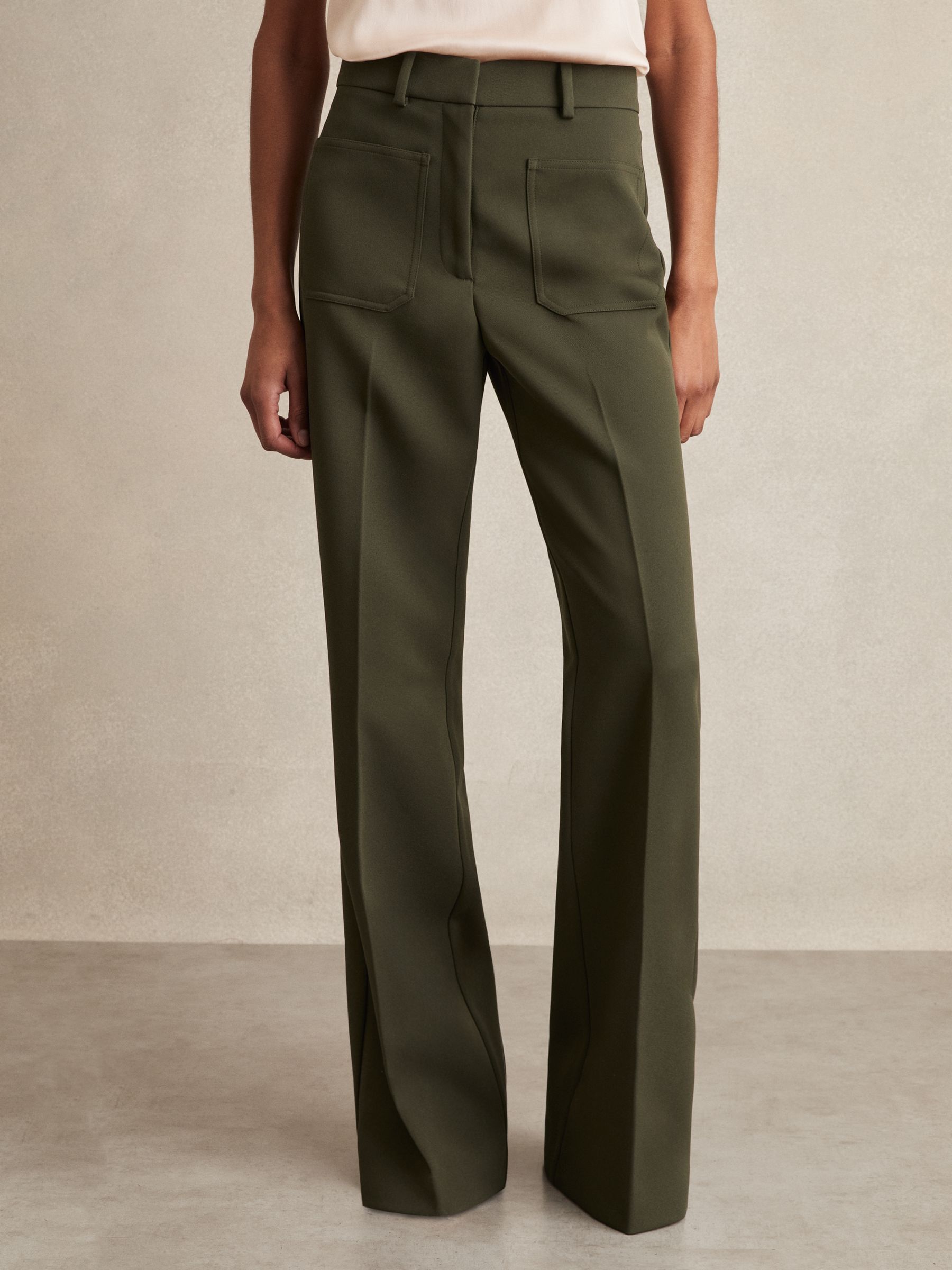 Twill Patch-Pocket Flared Trousers in Green