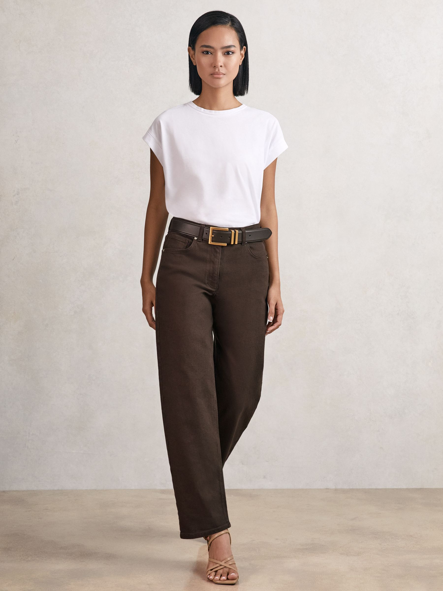 Petite Mid-Rise Straight-Leg Jeans in White