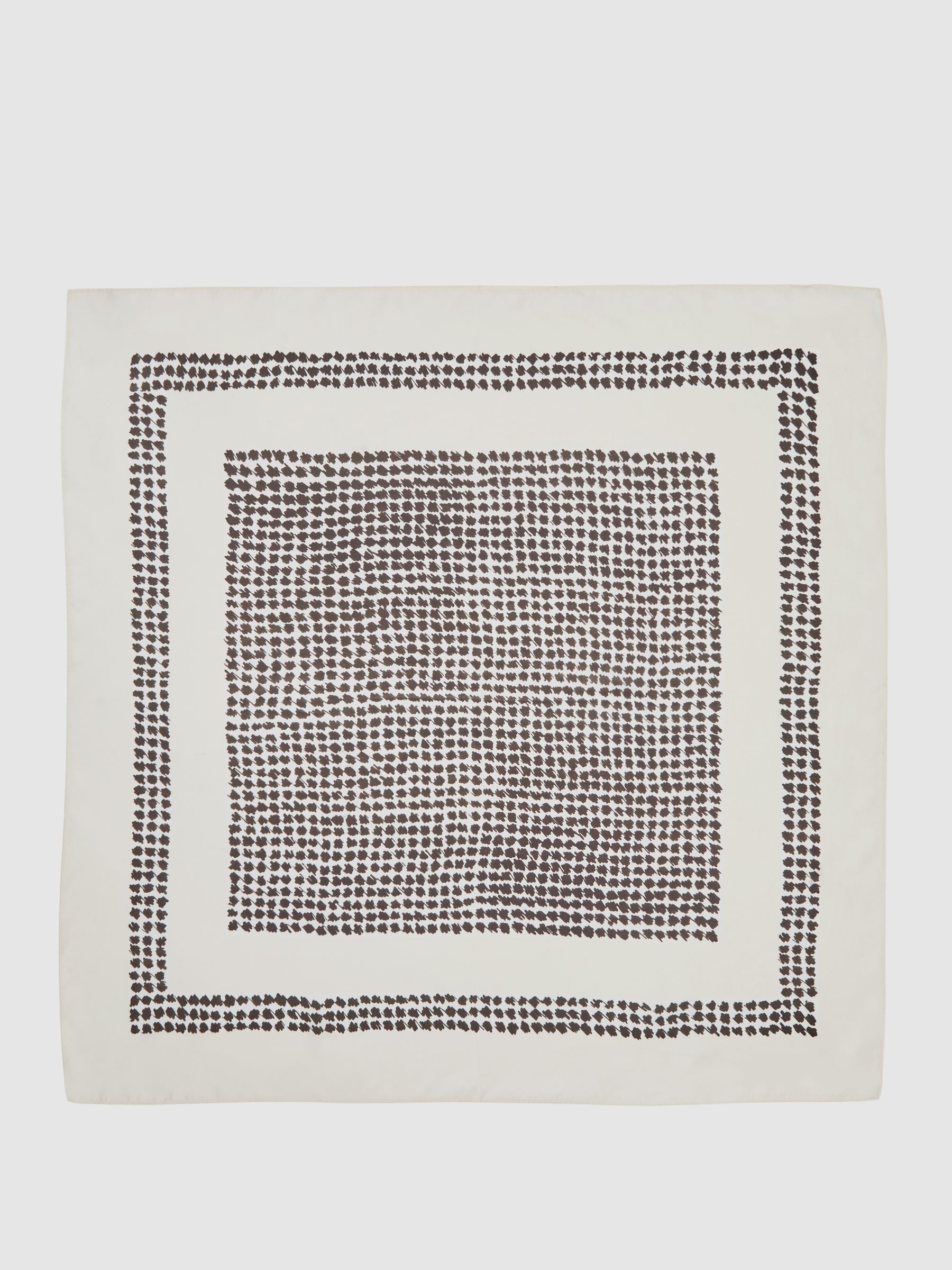 Silk Neck Tie in Cream