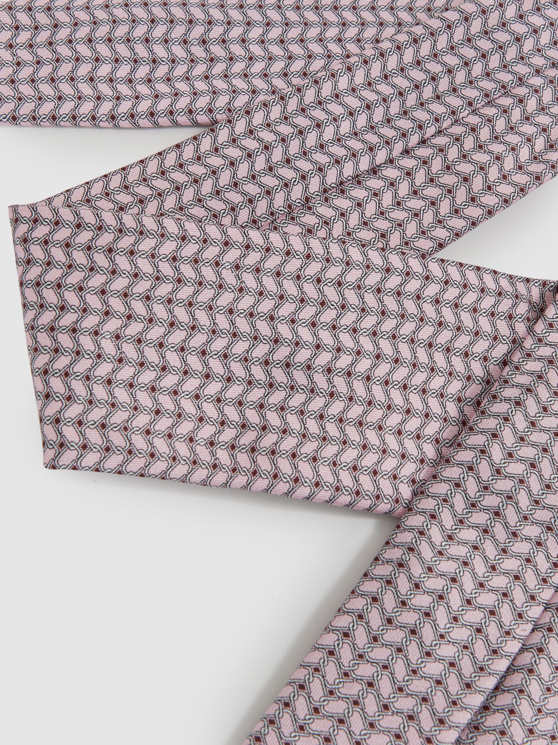 Silk Geometric-Chain Print Tie in Soft Pink