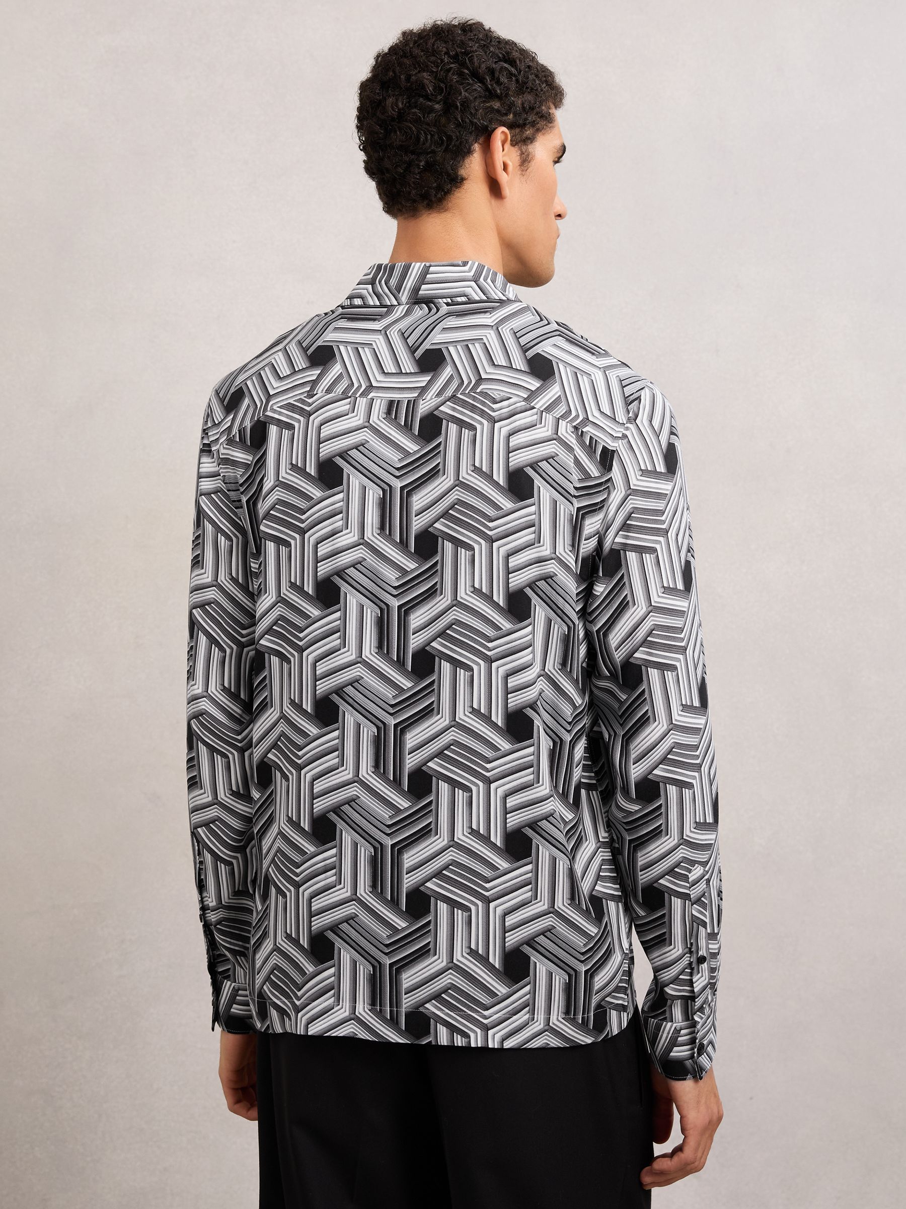 Abstract-Print Button-Through Shirt in Black/White