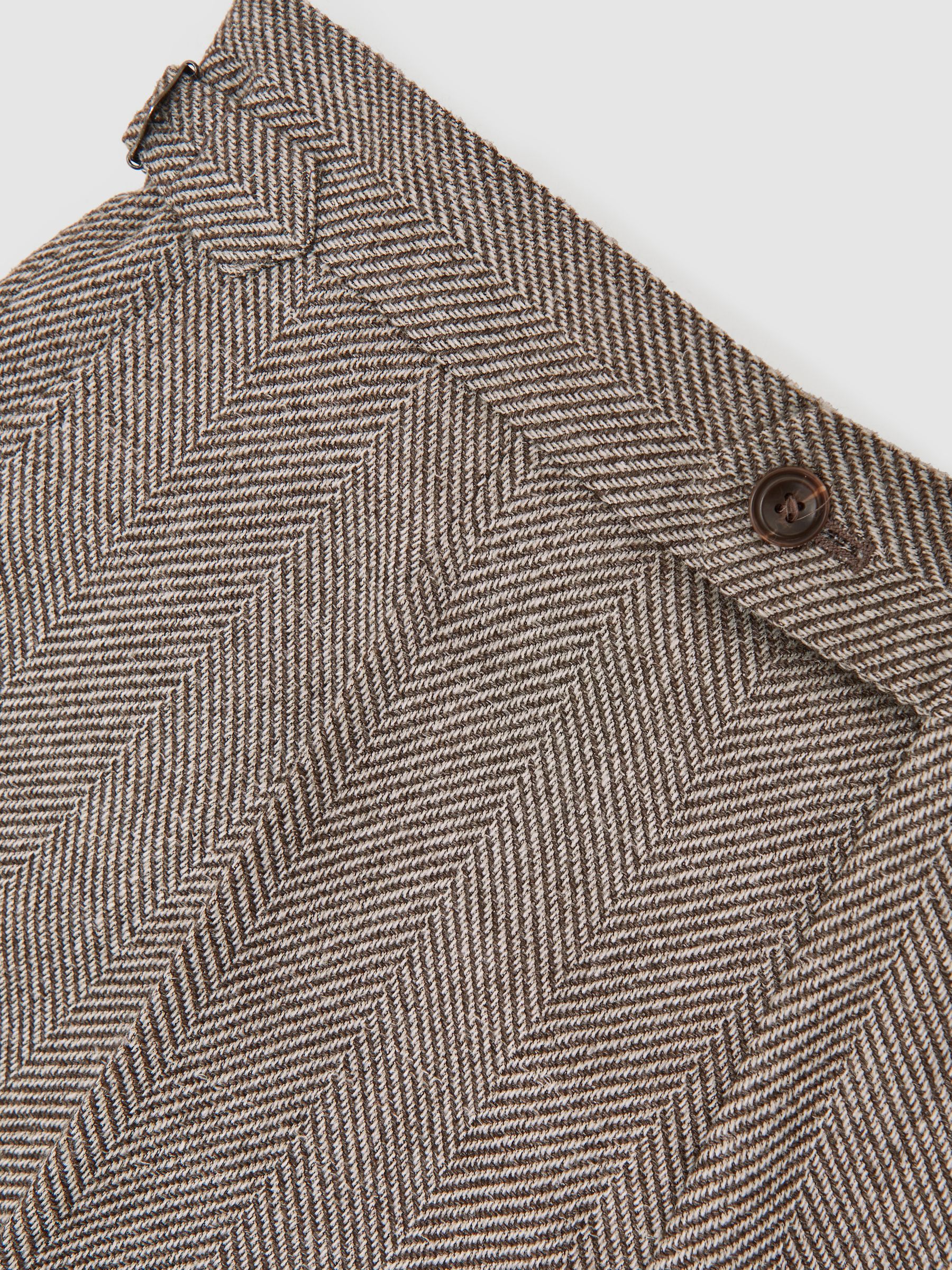 Wool-Blend Slim Herringbone Trousers in Brown
