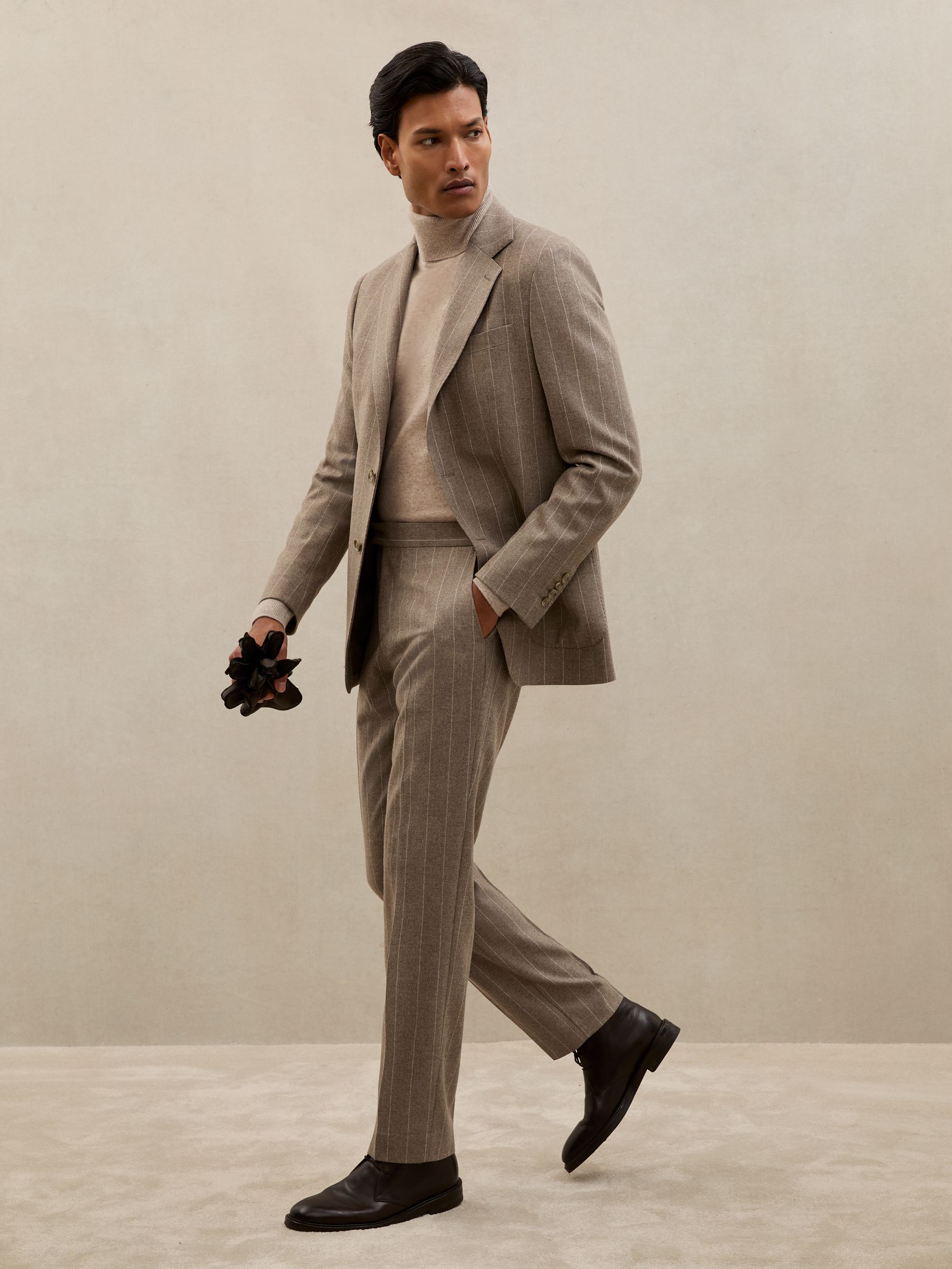 Atelier 100% Cashmere Roll-Neck Jumper in Oatmeal Melange