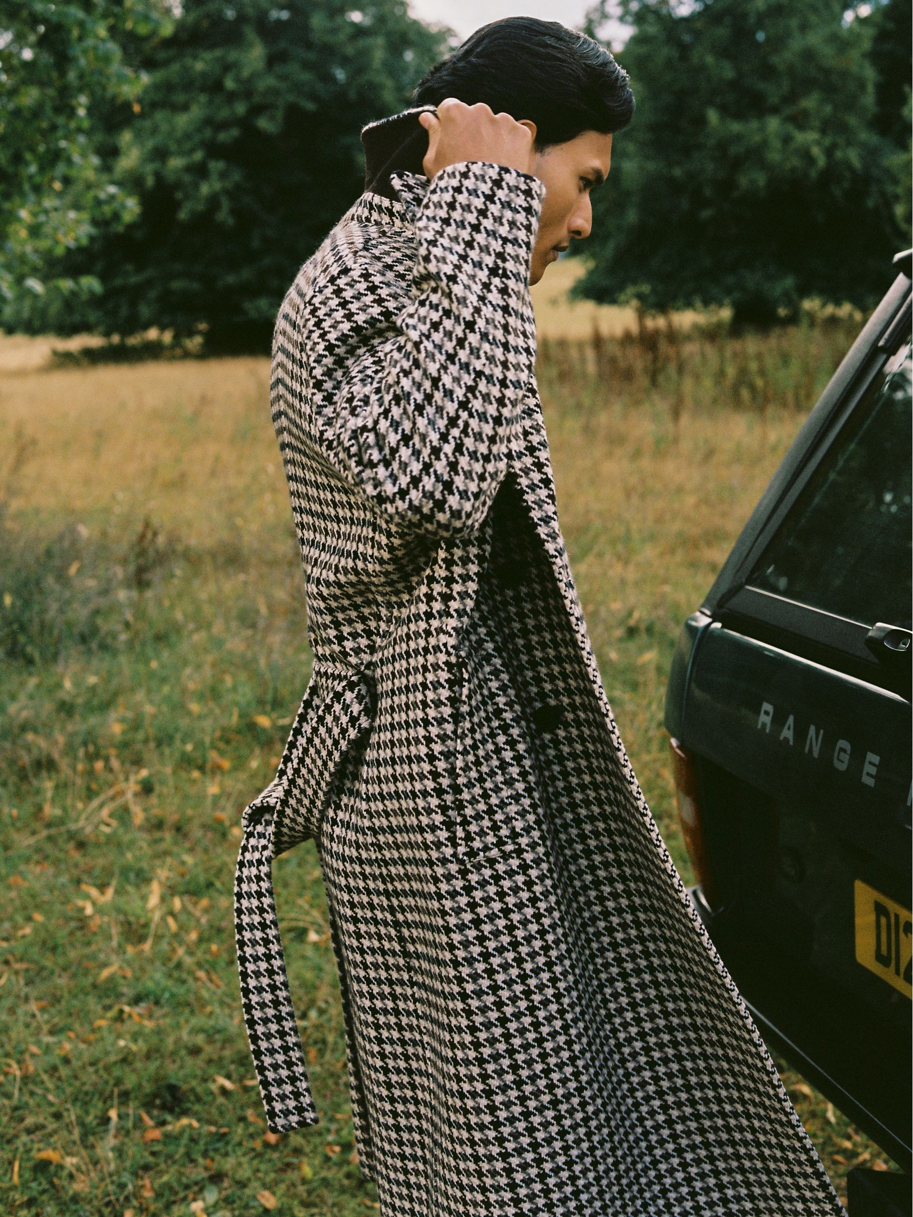 Wool Dogtooth Double-Breasted Overcoat in Brown Multi